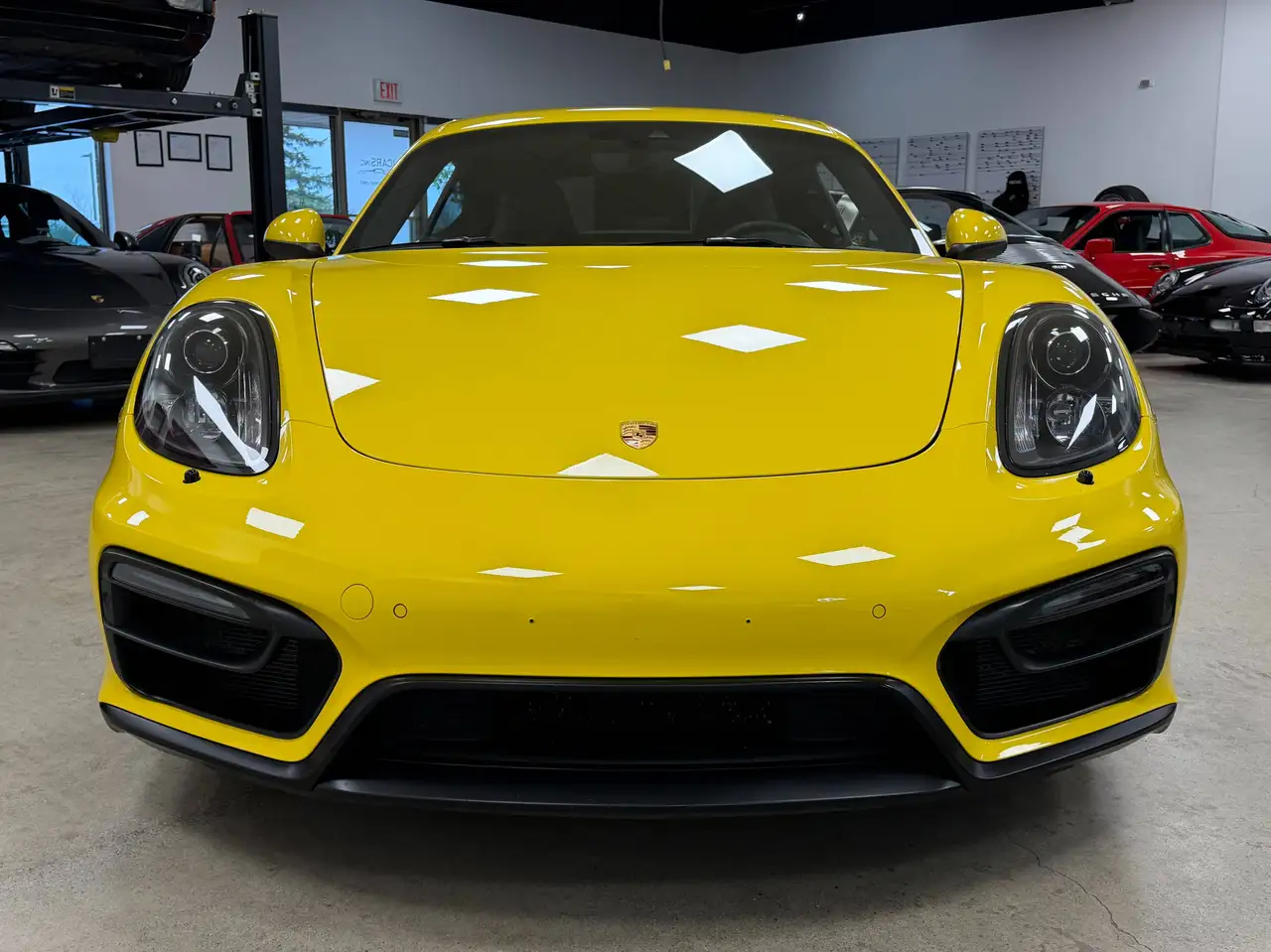 Porsche Cayman снимка Porsche Cayman