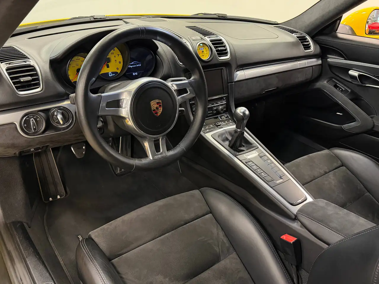 Porsche Cayman снимка Porsche Cayman