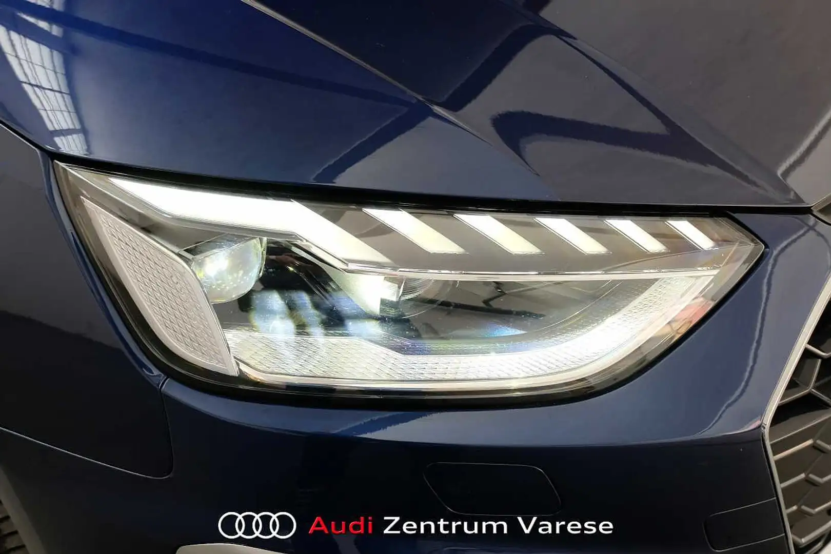 Audi A4 Avant 40 TDI 204CV MHEV Quattro Stronic Sline Blu/Azzurro - 2