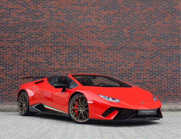 Lamborghini Huracán 5.2 V10 Performante Spyder | Misano Red - Sensonum