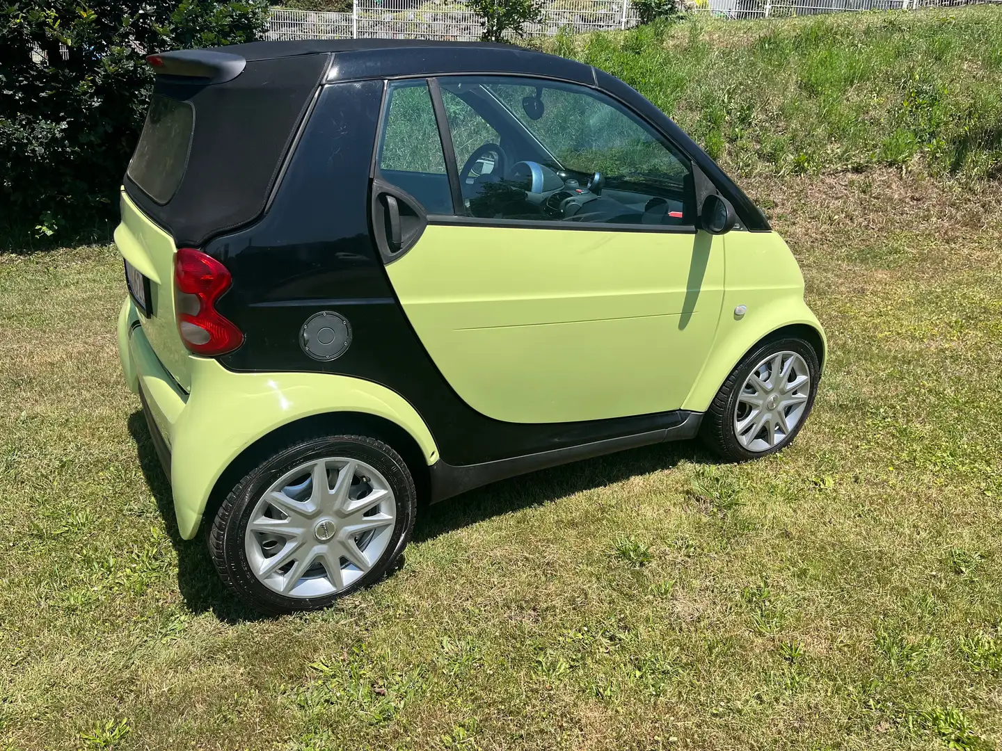smart city-coupé/city-cabrio smart Gelb - 2