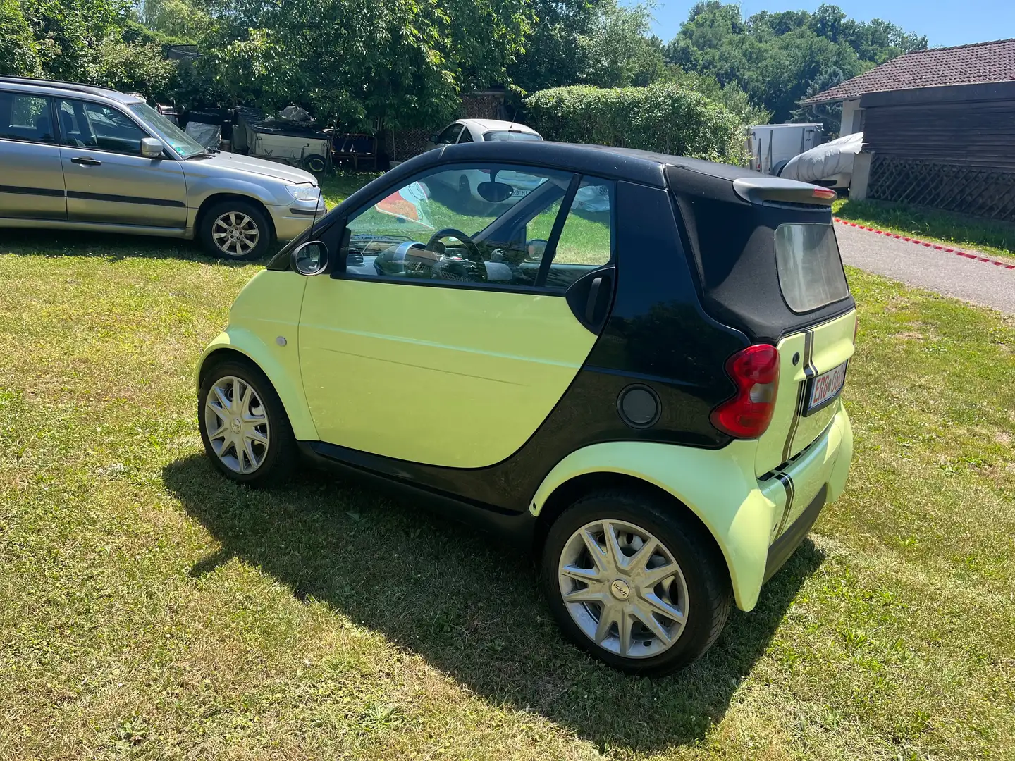 smart city-coupé/city-cabrio smart Gelb - 1