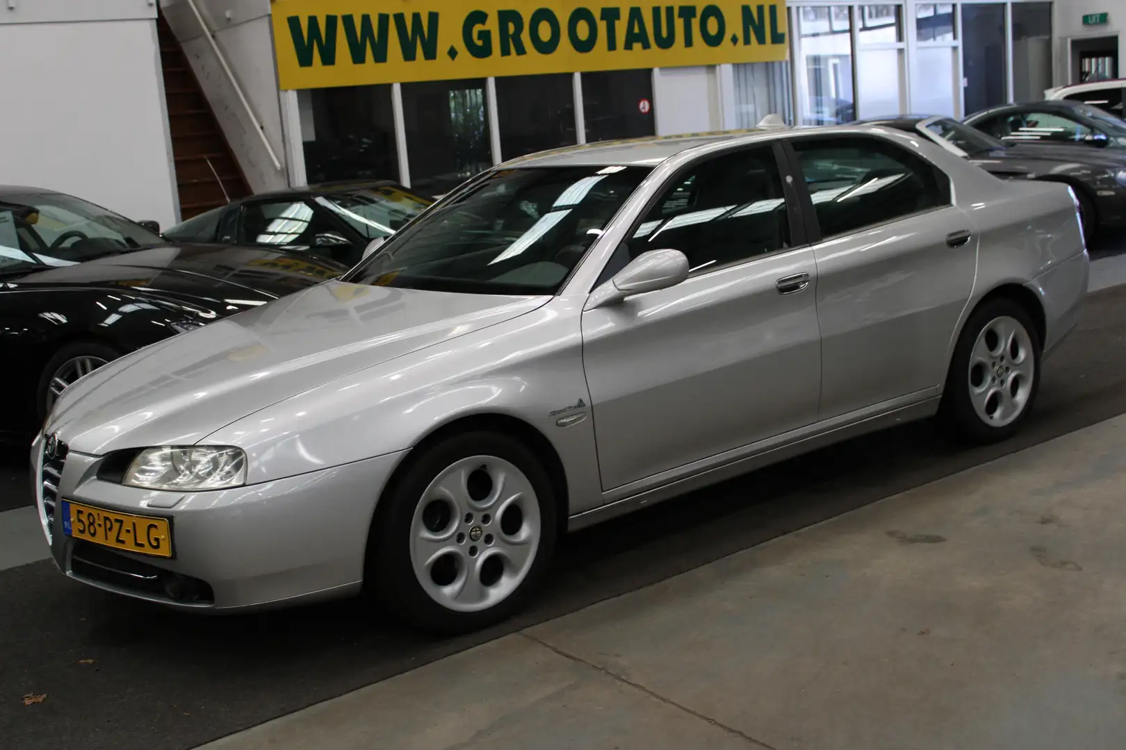 Alfa Romeo 166 2.0 T.Spark Business Edition Airco, Cruise Control Gris - 1