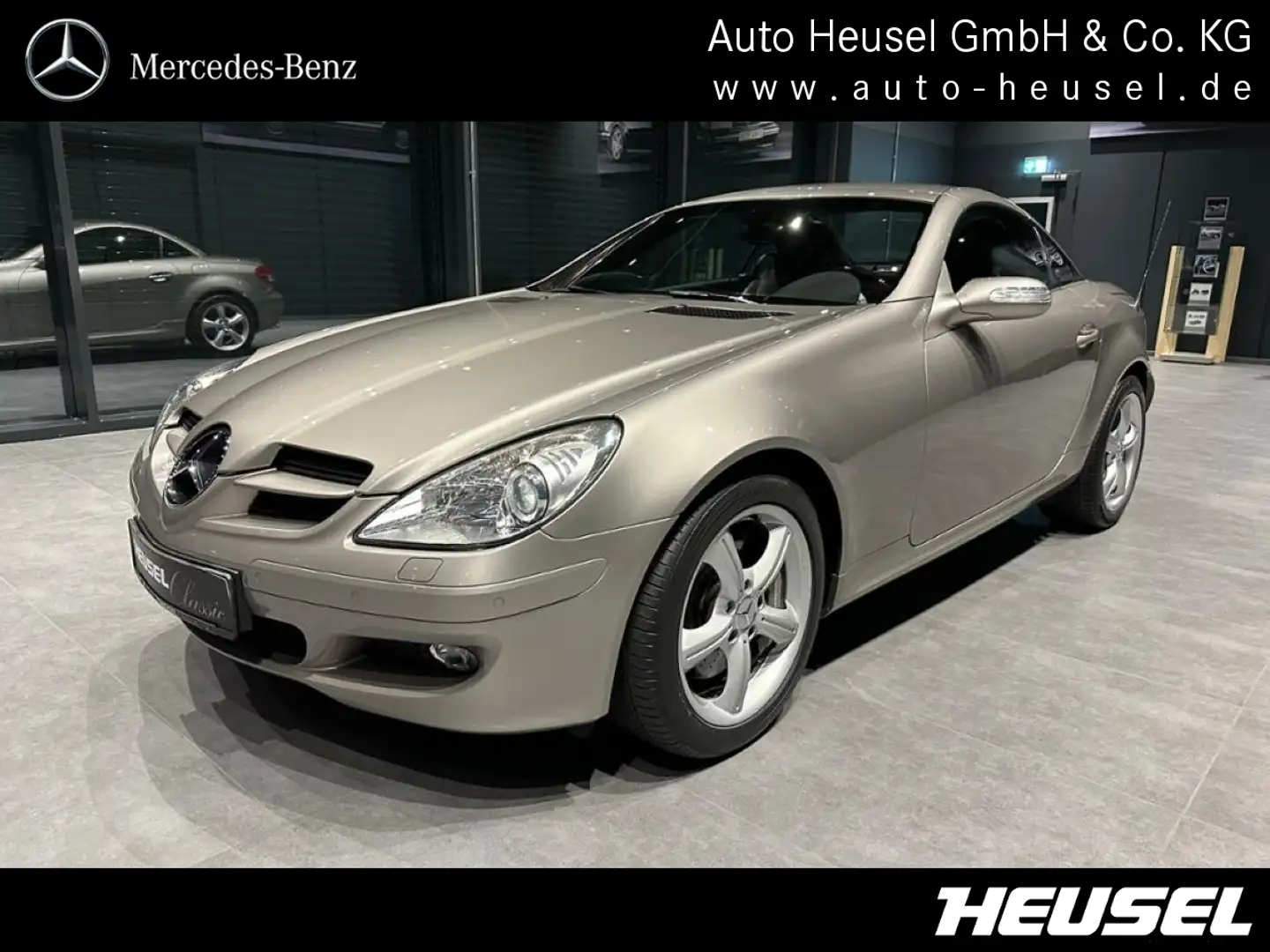 Mercedes-Benz SLK 350 *AIRSCARF*Comand*Bi-Xenon* Argent - 1