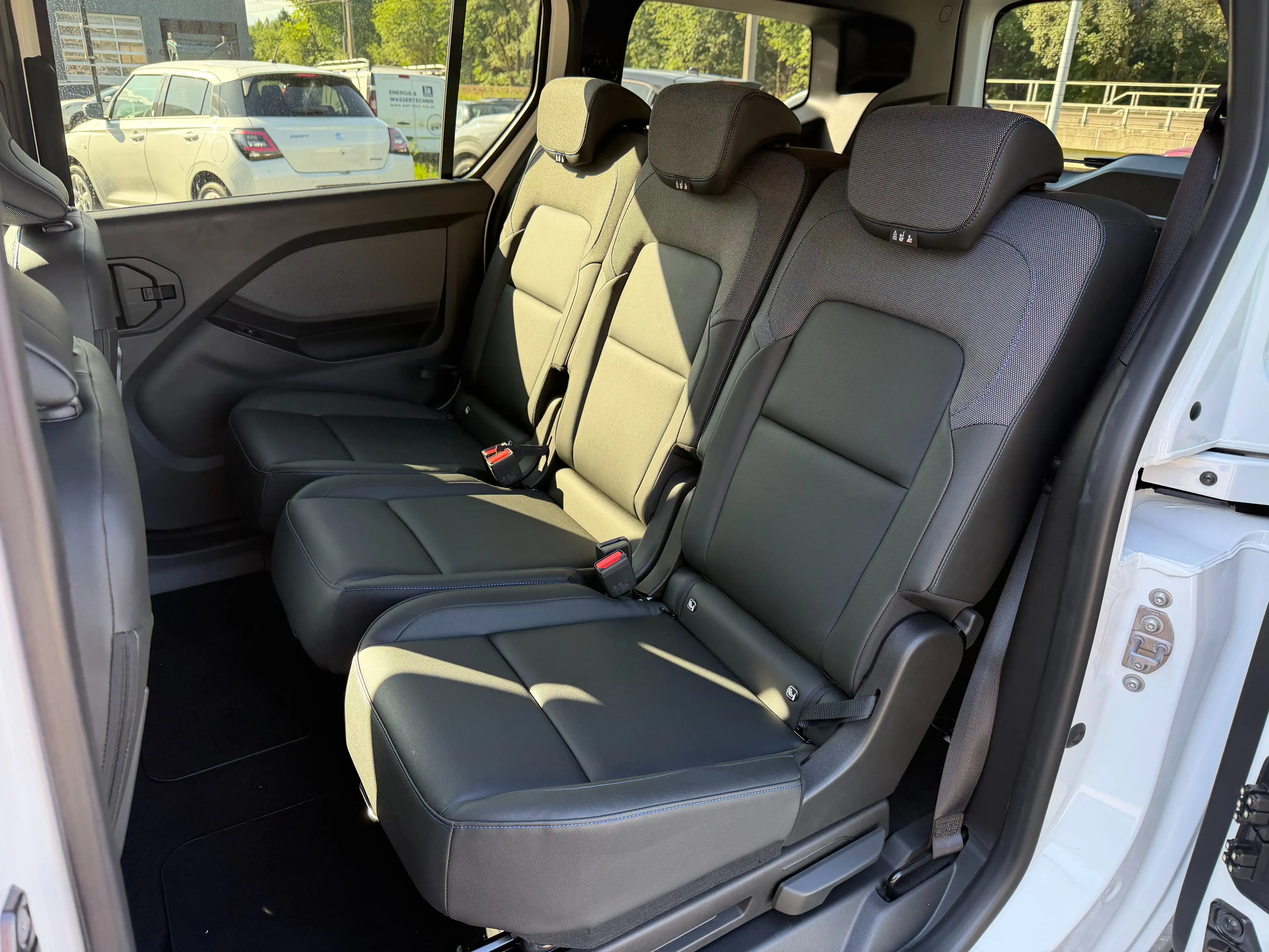 Nissan Townstar Tekna Evalia L2 DIG-T 130 7DCT — photo 7