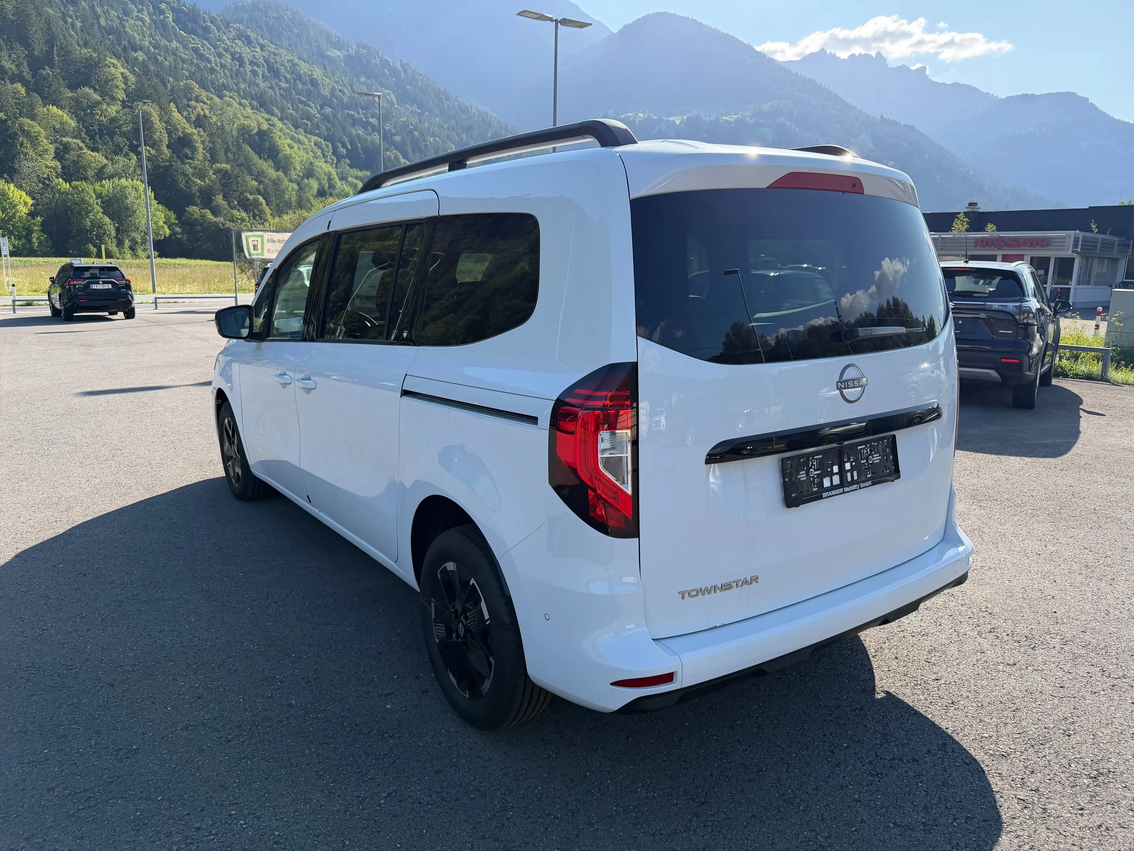 Nissan Townstar Tekna Evalia L2 DIG-T 130 7DCT — photo 2