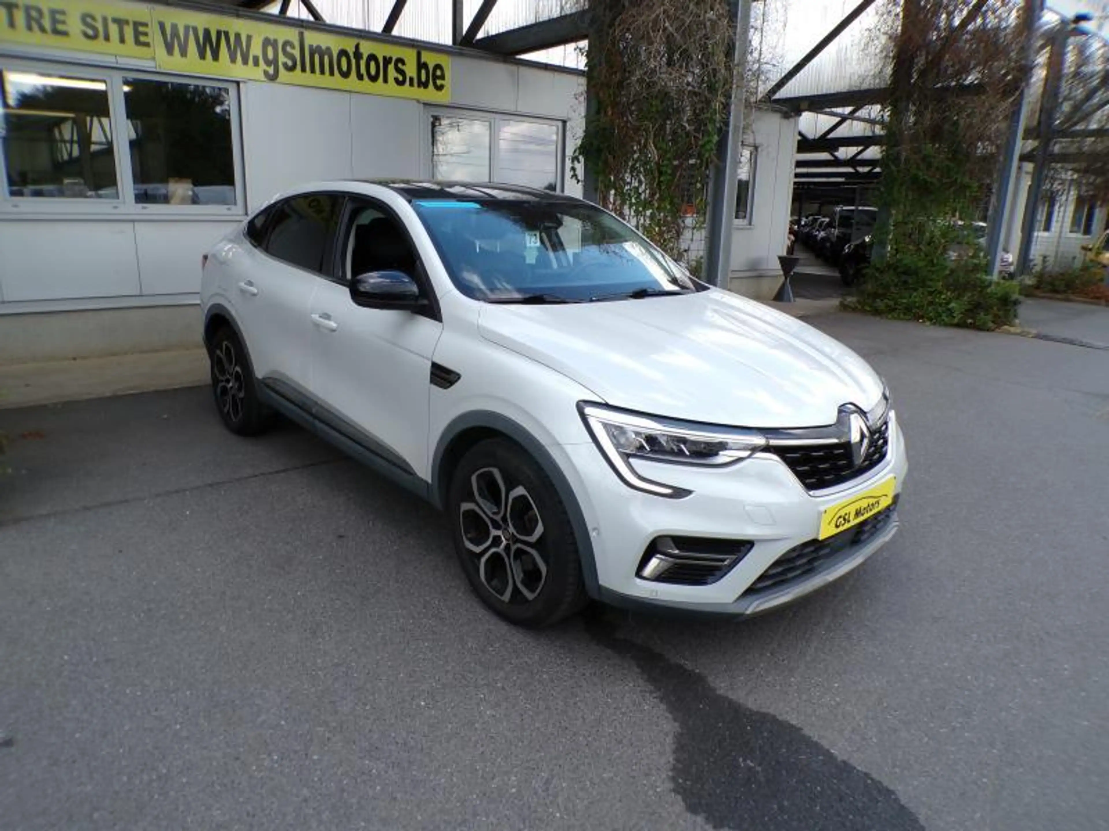 Renault Arkana 1.6 E-tech 140cv Blanc 06/22 41.763km Airco Radio — photo 3
