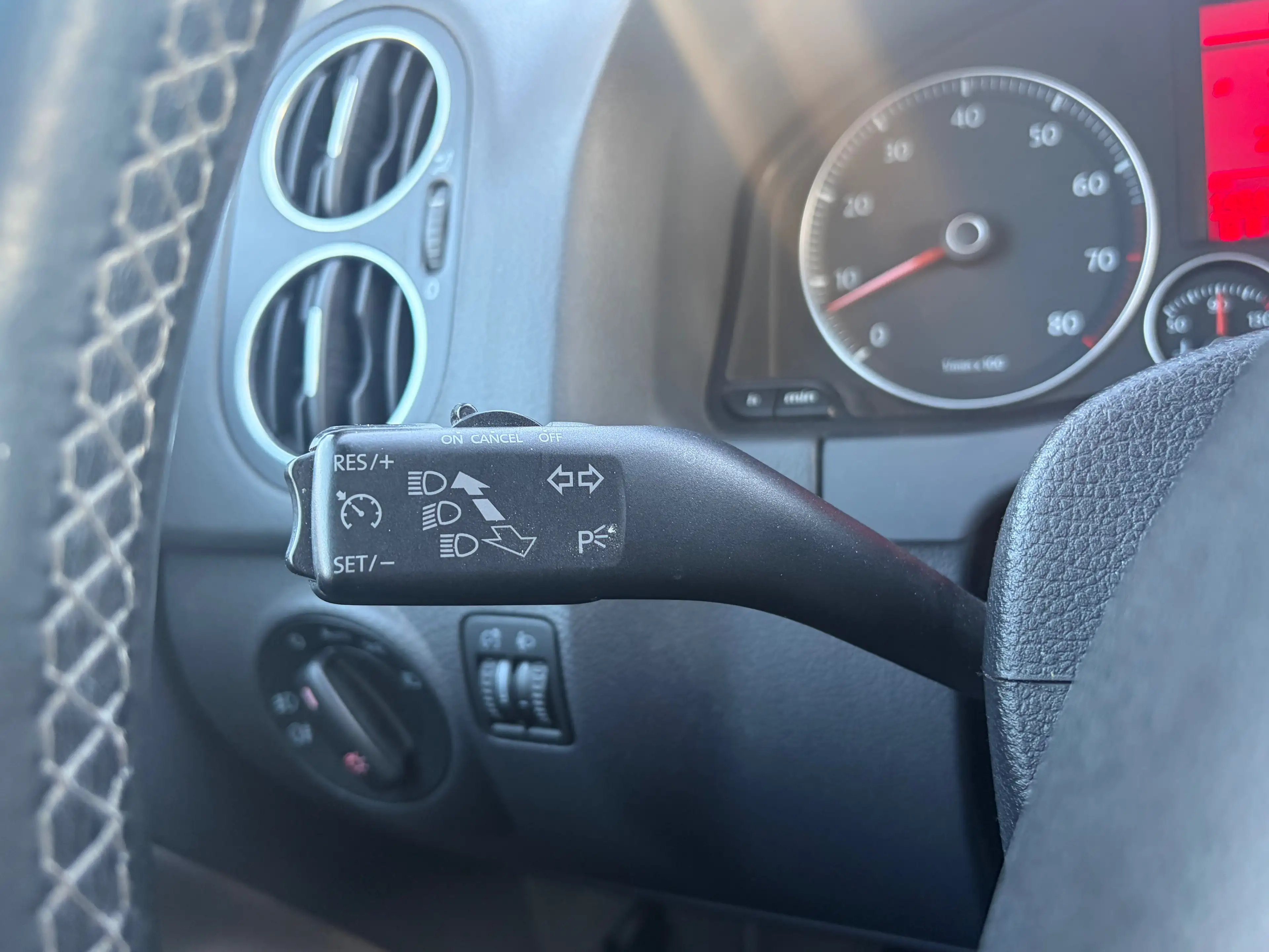 Volkswagen Golf Plus Automatik*2.Hand*SHZ*HU/AU Neu*AHK*PDC*Temp.* — photo 15