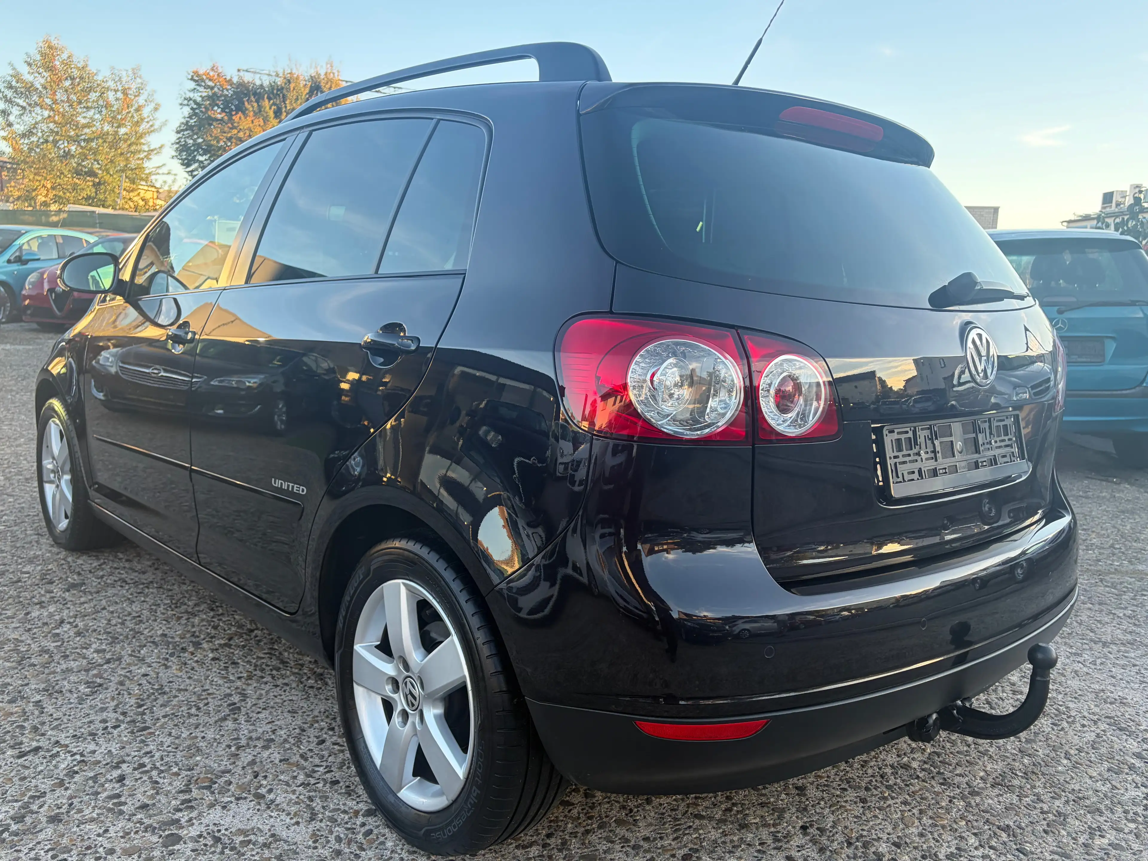 Volkswagen Golf Plus Automatik*2.Hand*SHZ*HU/AU Neu*AHK*PDC*Temp.* — photo 6
