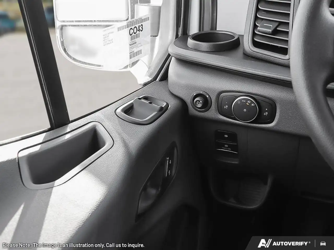 Ford Transit Cargo Van снимка Ford Transit Cargo Van