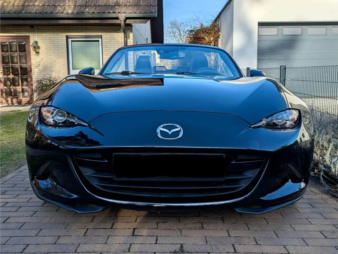 Mazda MX-5 MX-5 SKYACTIV-G 160 i-ELOOP Sports-Line Schwarz - 2