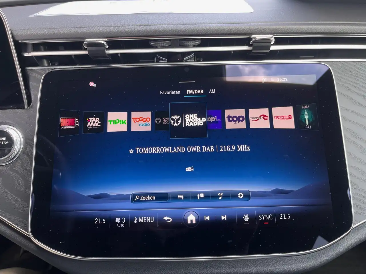 Mercedes-Benz E-Class de 4MATIC, миниатюра 12