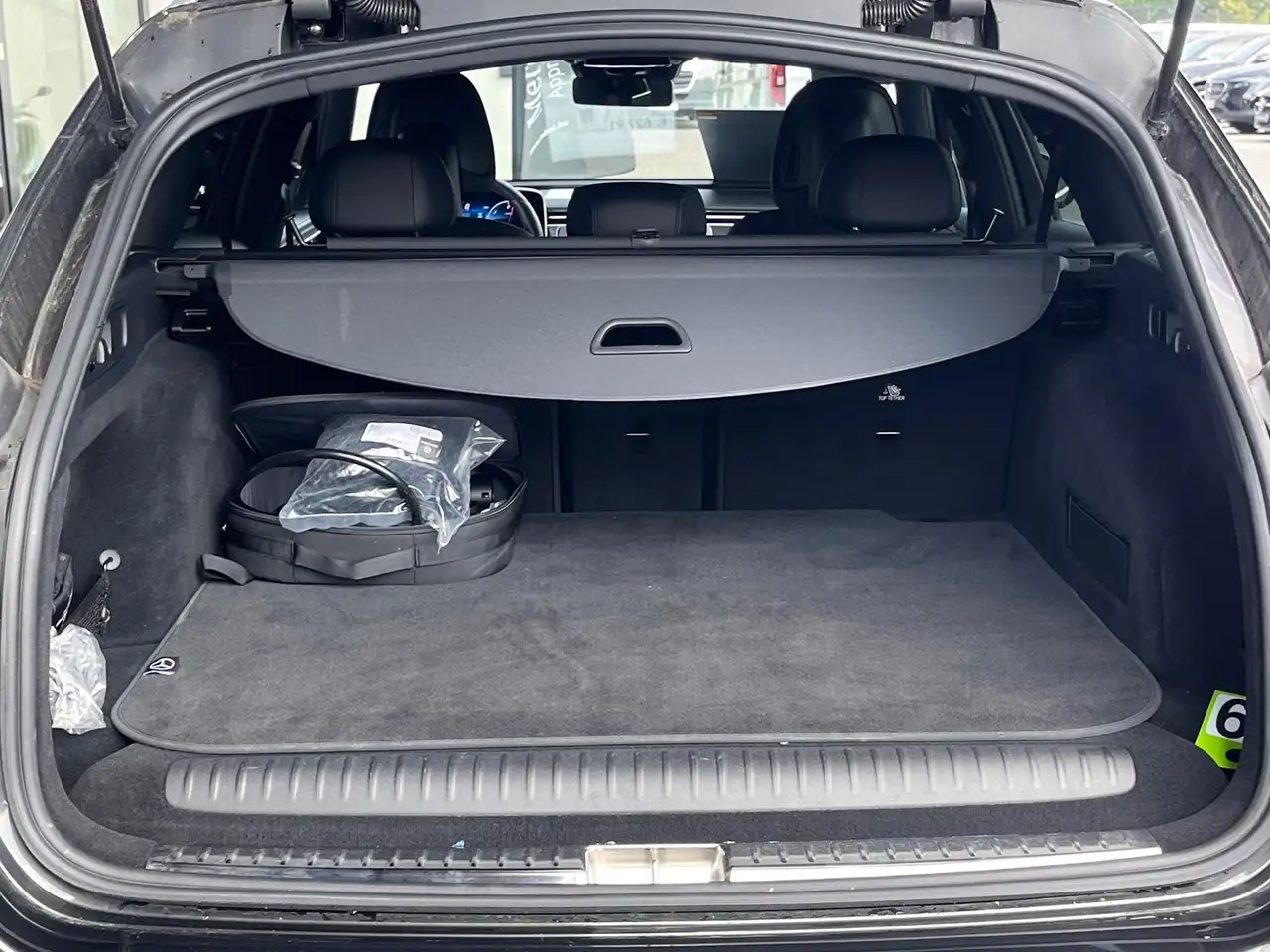 Mercedes-Benz E-Class de 4MATIC, миниатюра 7