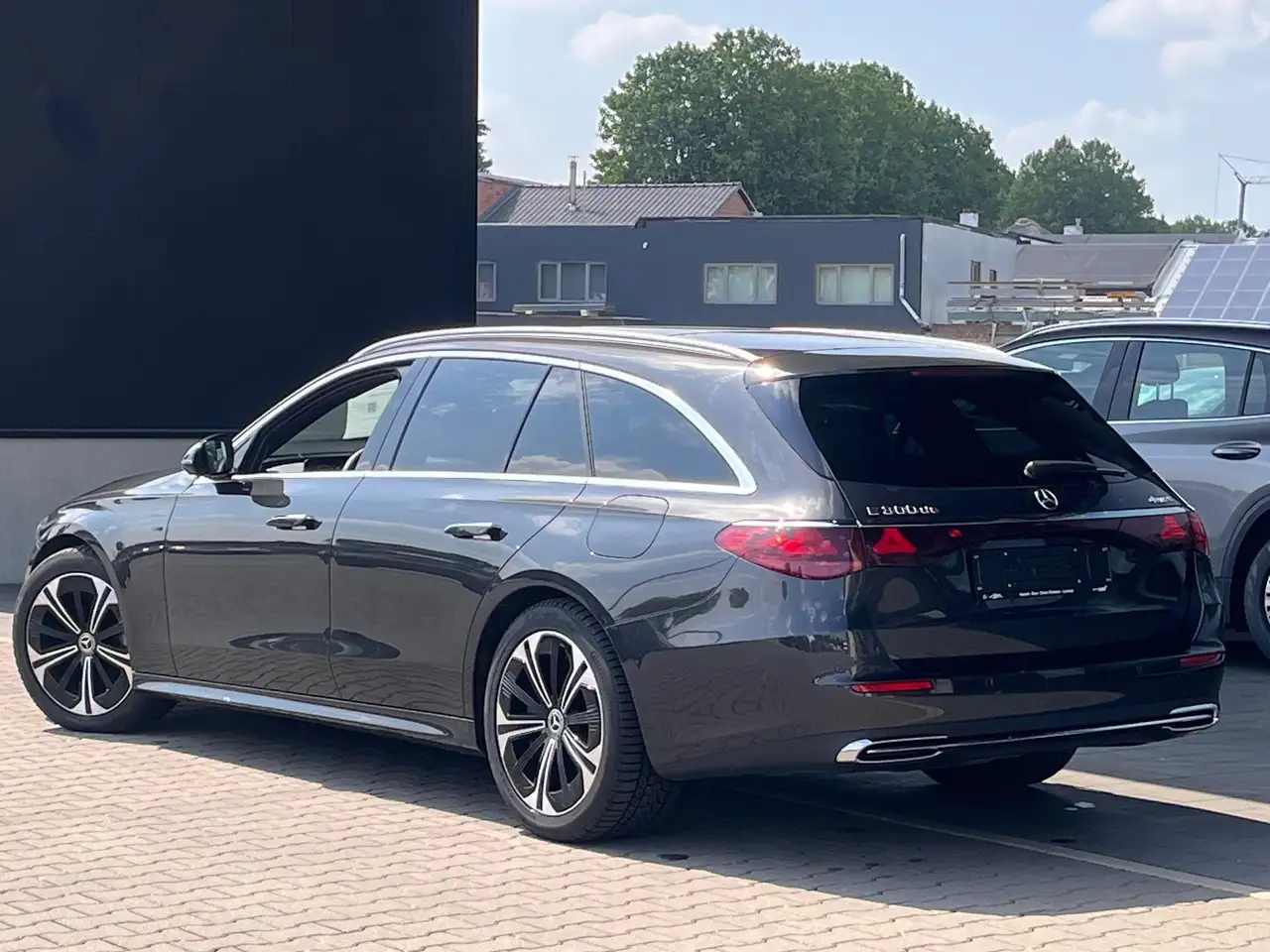Mercedes-Benz E-Class de 4MATIC, миниатюра 2