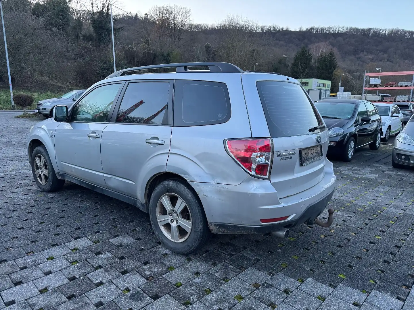 Subaru Forester Comfort Gas/Benzin Ezüst - 2