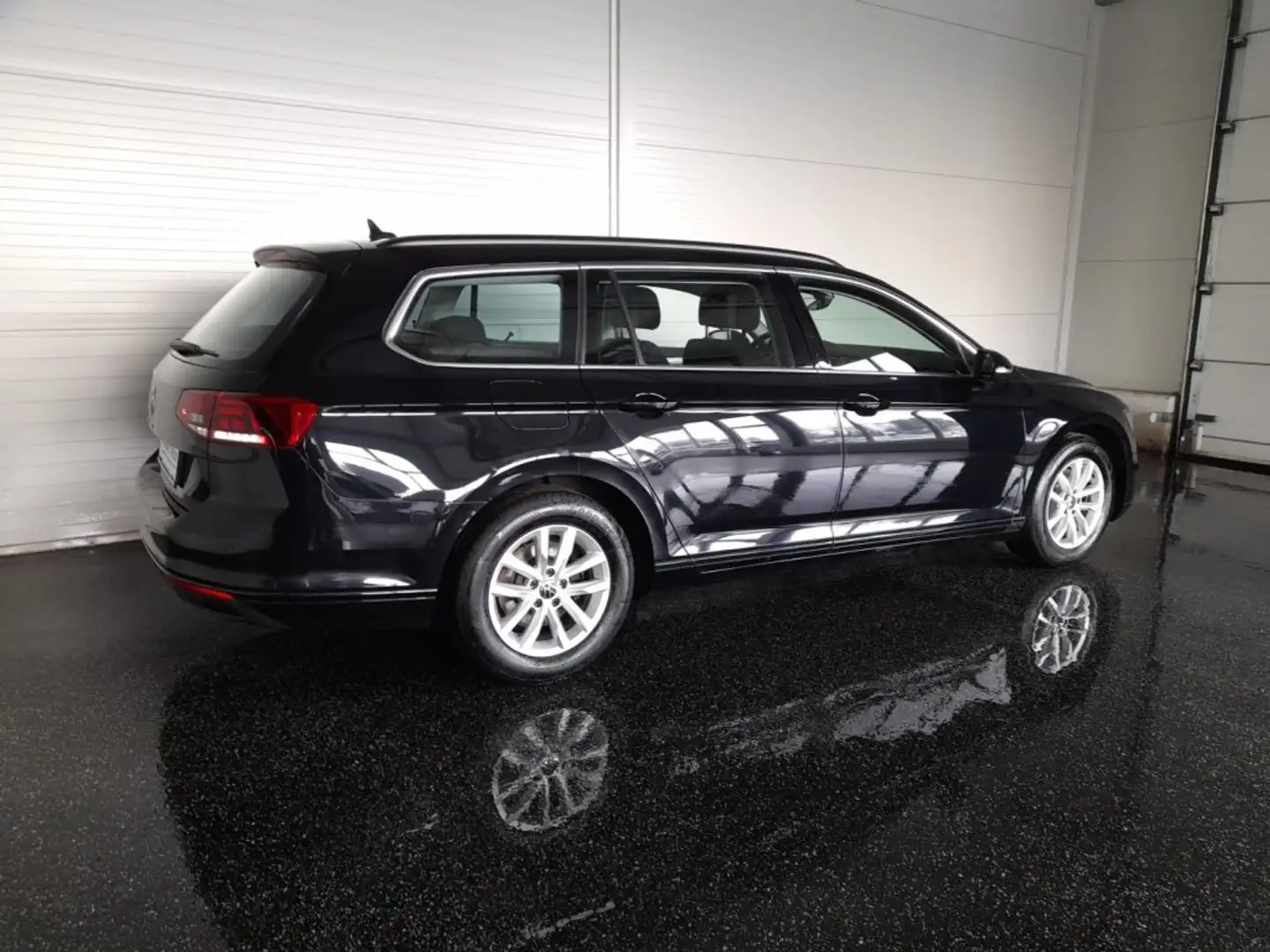 Volkswagen Passat Variant BUSINESS 2,0 TDI DSG *LED / NAVI / AHV & KAMERA / ACC / SPORTMASSAGESITZ* Schwarz - 2