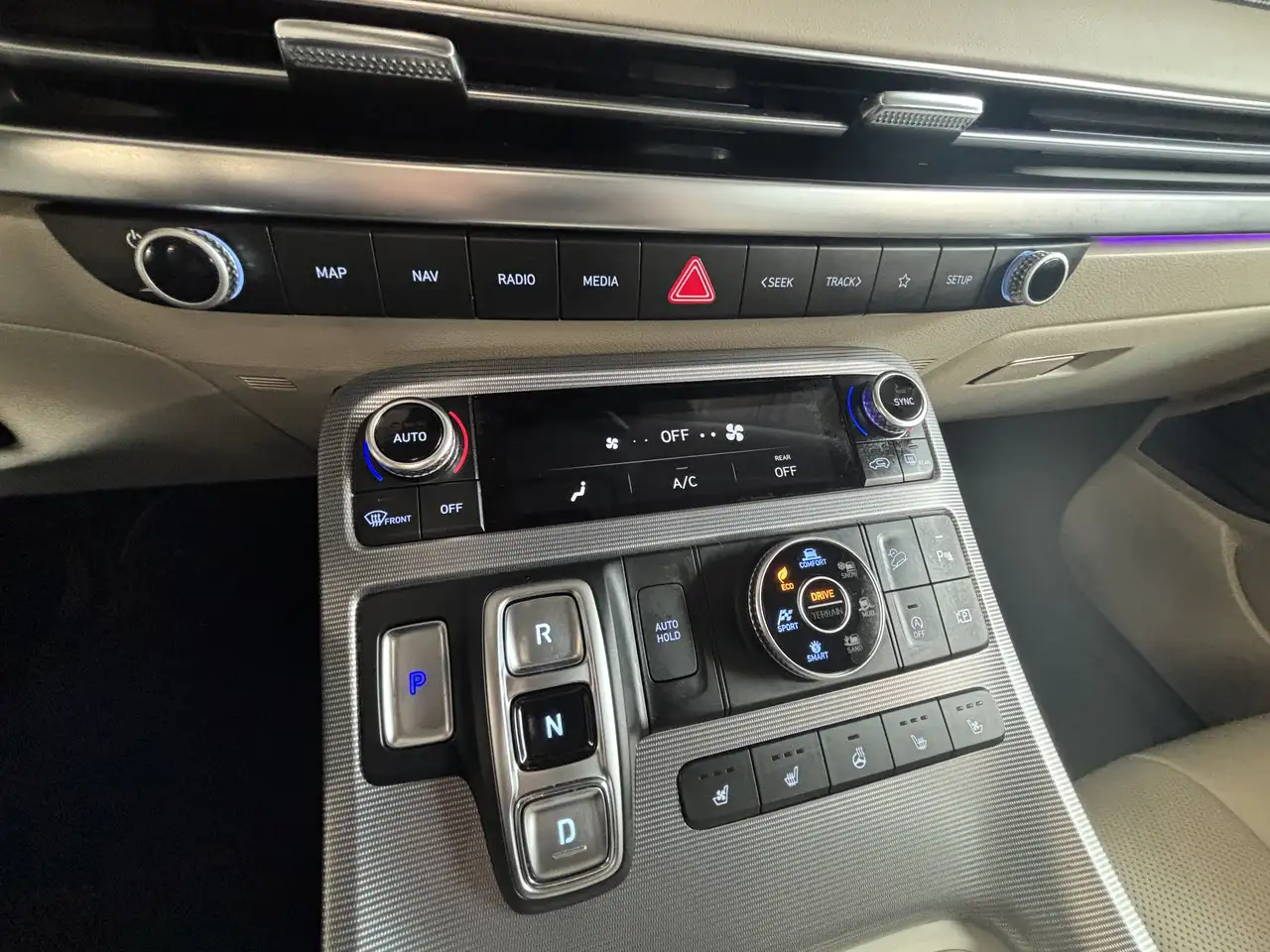Hyundai PALISADE снимка Hyundai PALISADE