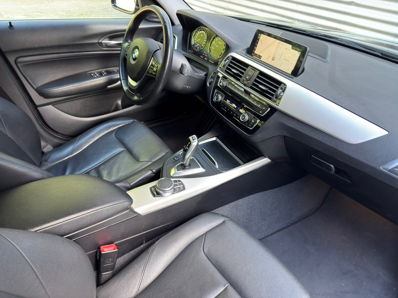 BMW 118 1-serie 118i Corporate Lease High Executive l Schu — photo 5