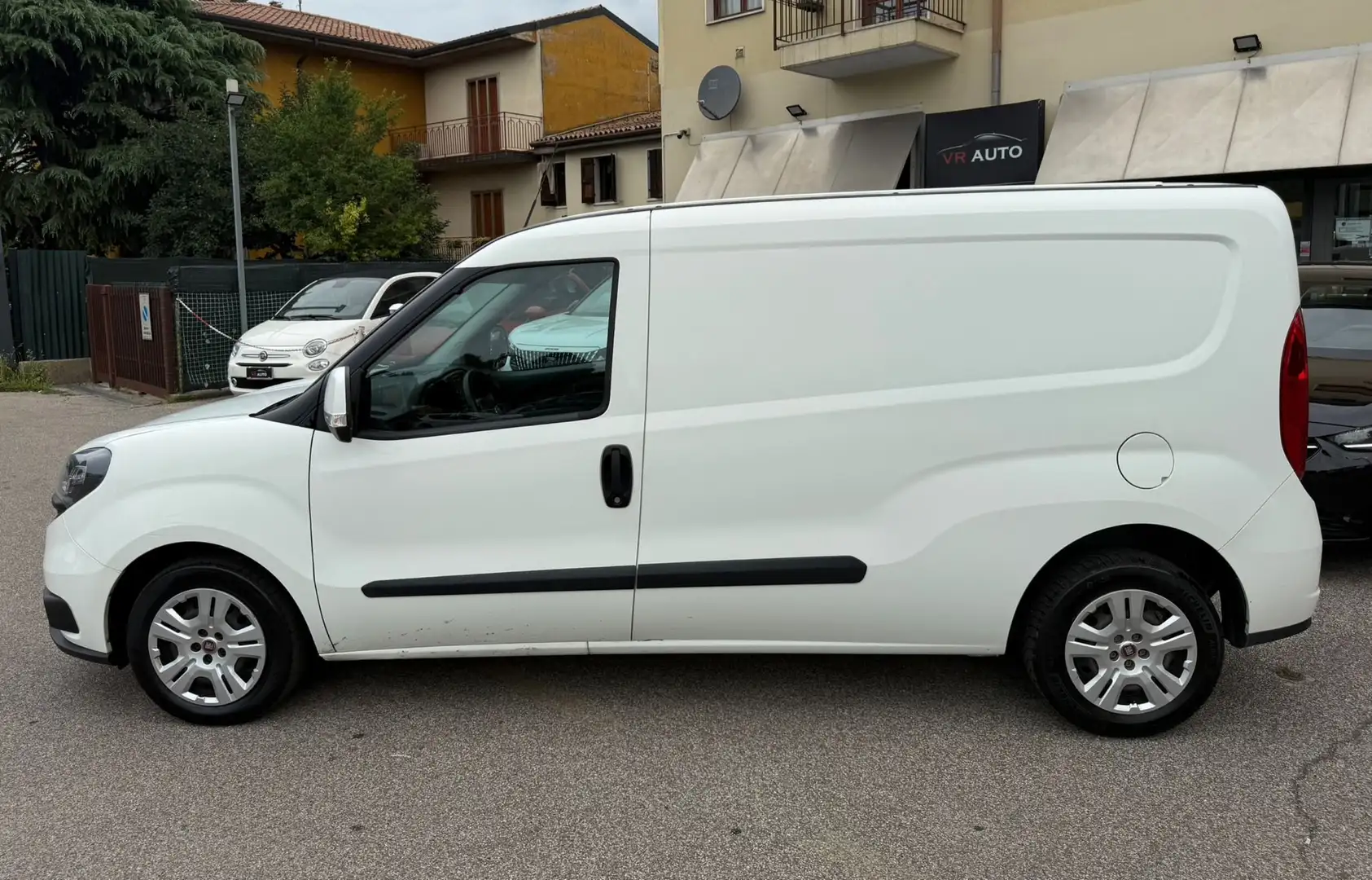 Fiat Doblo Cargo Maxi PL 1.6 mjt 16v Lounge120cv NAVI CRUISE Bianco - 2