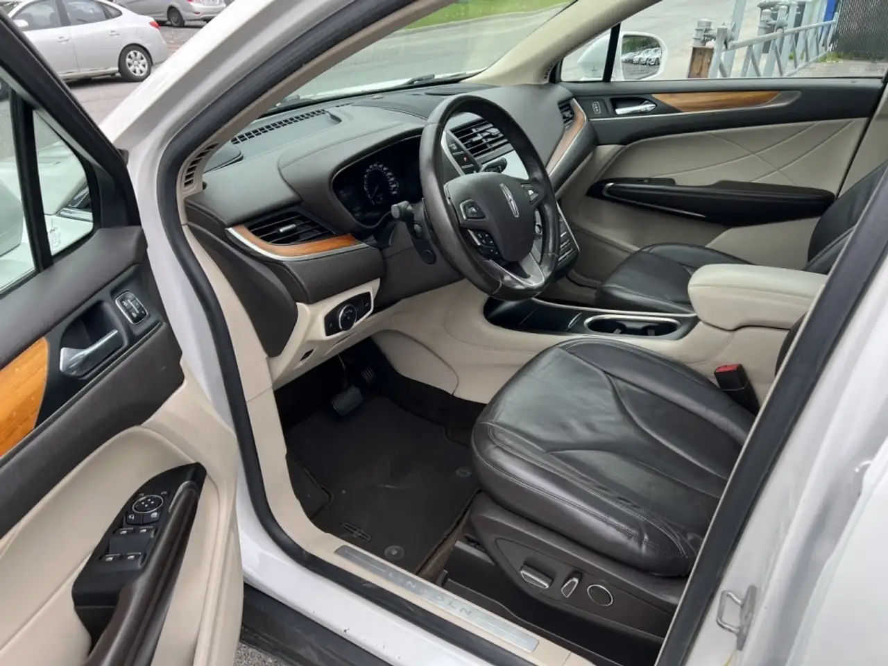 Lincoln MKC снимка Lincoln MKC