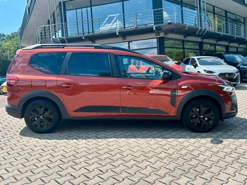 Dacia Jogger Extreme+  TCe 100 ECO-G 7-Sitze — photo 6