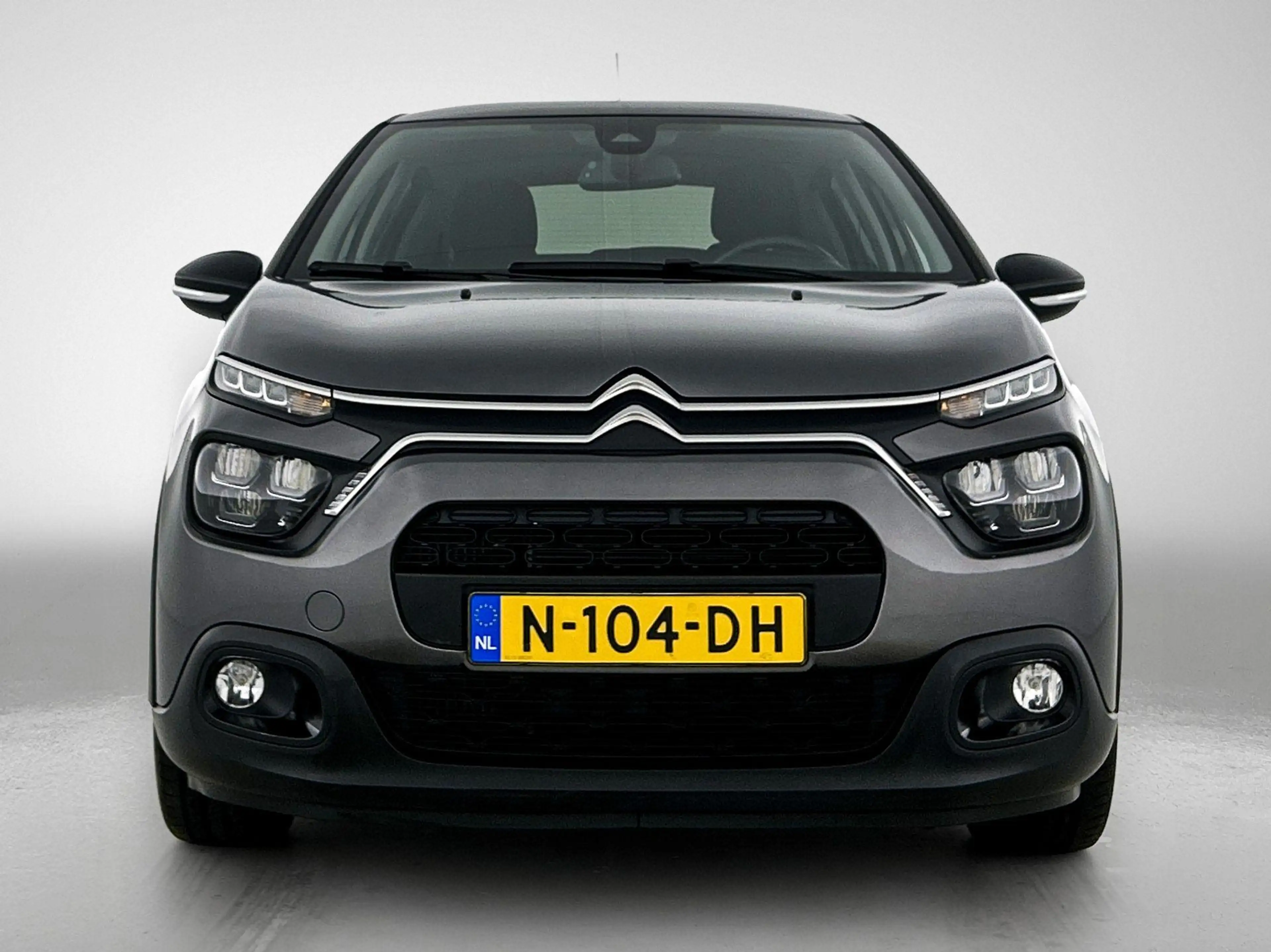 Citroen C3 1.2 110pk Shine Automaat | Navigatie | Climate Con — photo 4