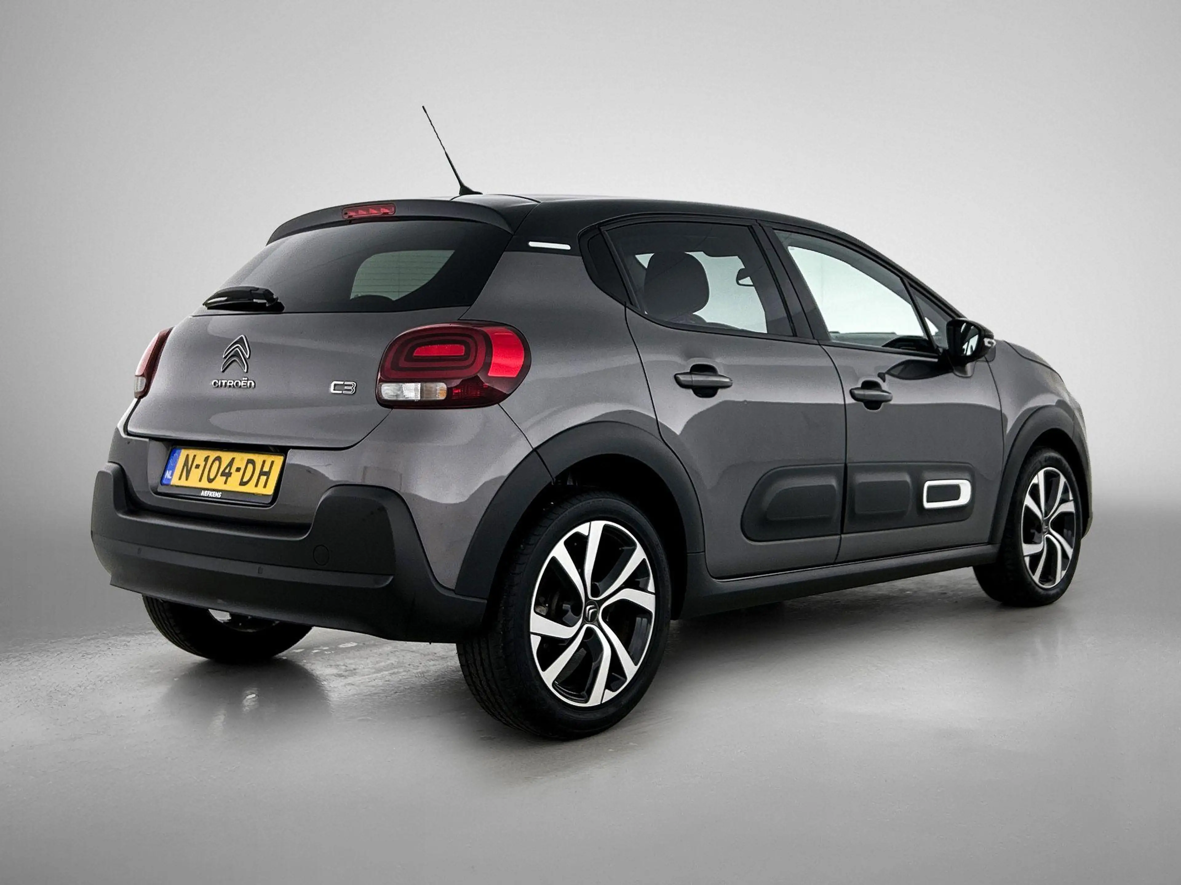 Citroen C3 1.2 110pk Shine Automaat | Navigatie | Climate Con — photo 8