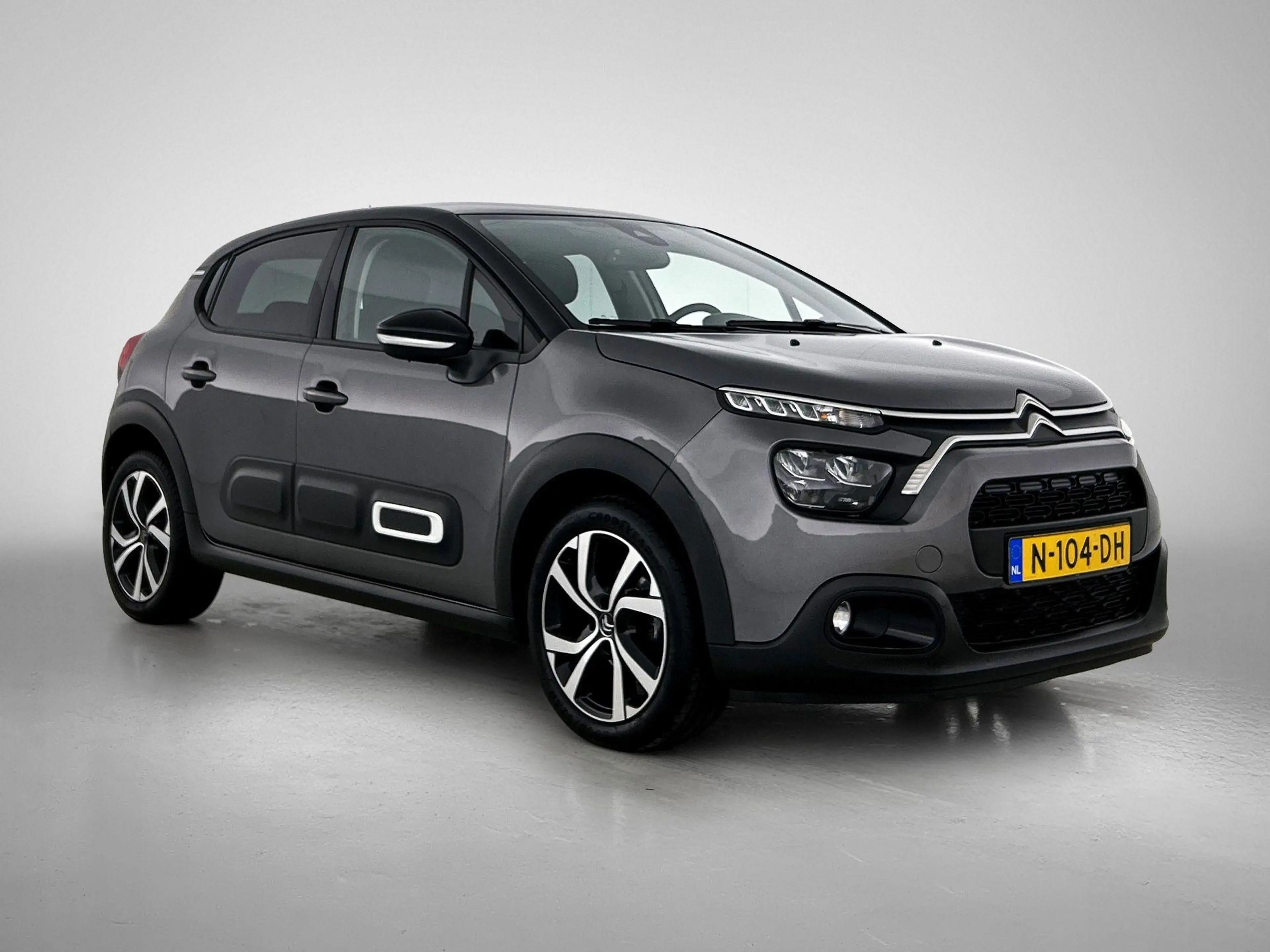 Citroen C3 1.2 110pk Shine Automaat | Navigatie | Climate Con — photo 2
