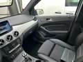 Mercedes-Benz B 180 + Navigatie | Trekhaak | Bluetooth | Cruise | Stoe Grijs - thumbnail 23