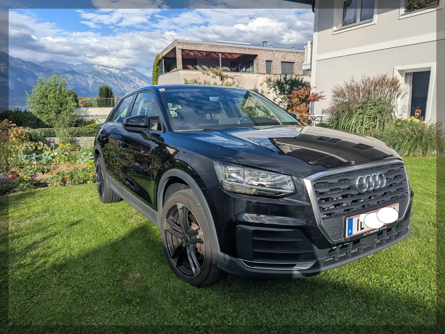 Audi Q2 Q2 2,0 TDI quattro S-tronic Schwarz - 1