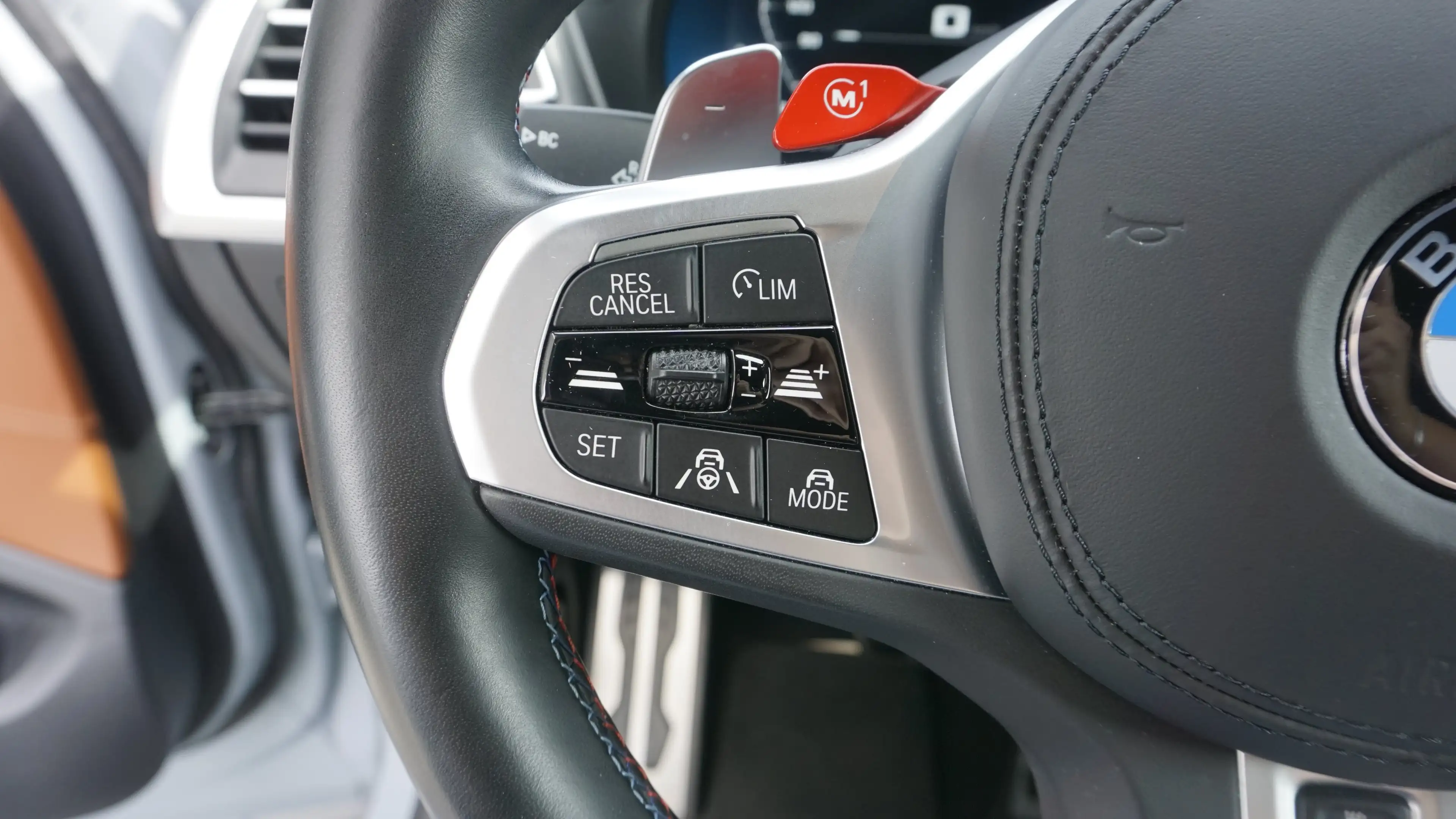 BMW X4 M M Competition Head-Up HK HiFi 360° ACC AHK — photo 14