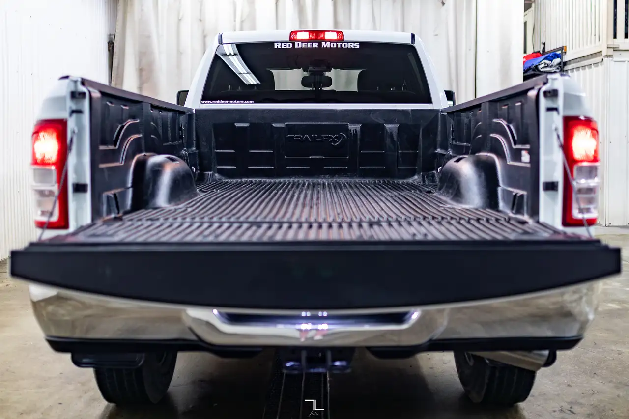 RAM 2500 снимка RAM 2500