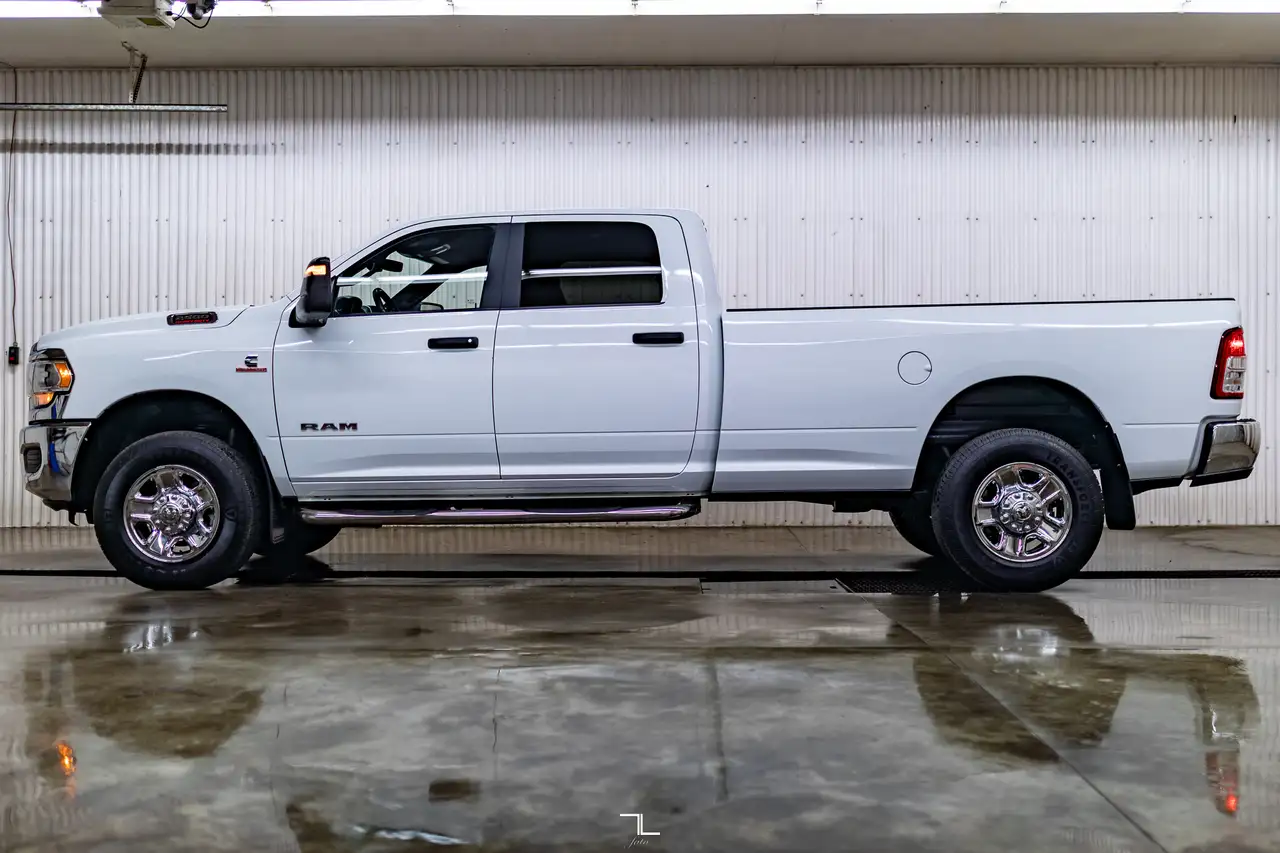 RAM 2500 снимка RAM 2500