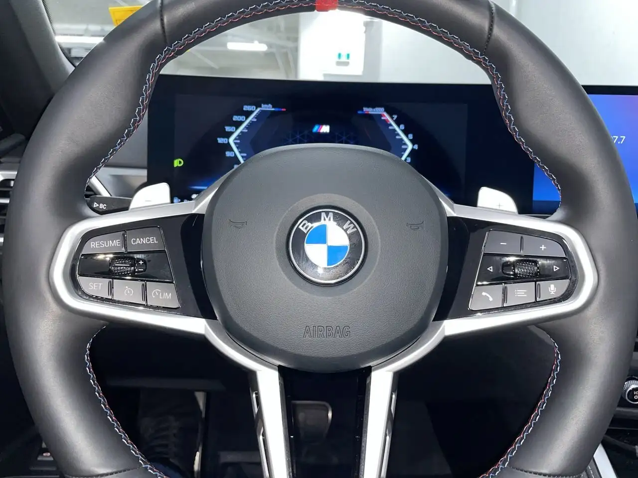 BMW 4 Series снимка BMW 4 Series