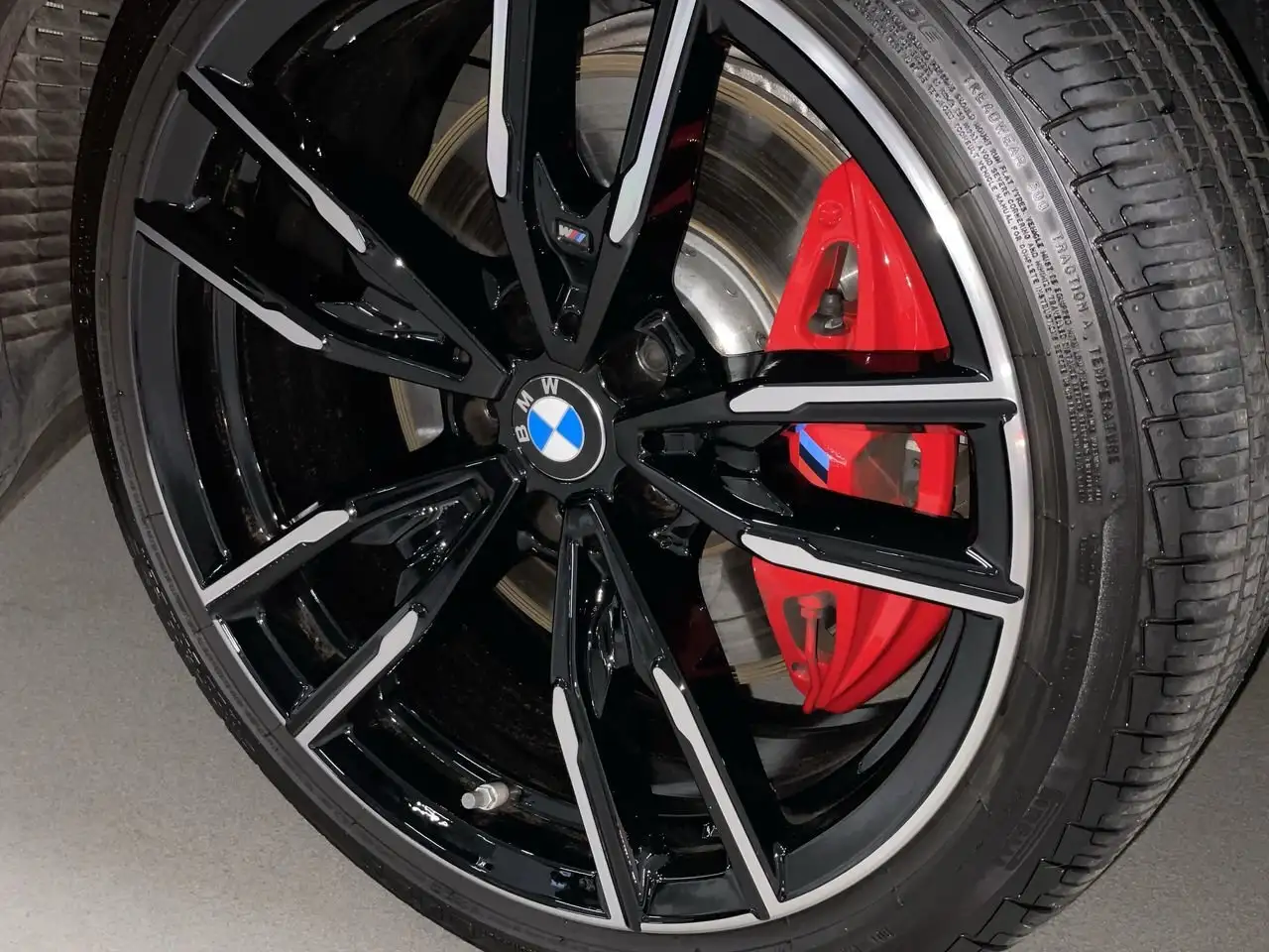 BMW 4 Series снимка BMW 4 Series