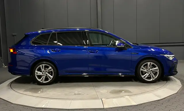 Volkswagen Golf view 6