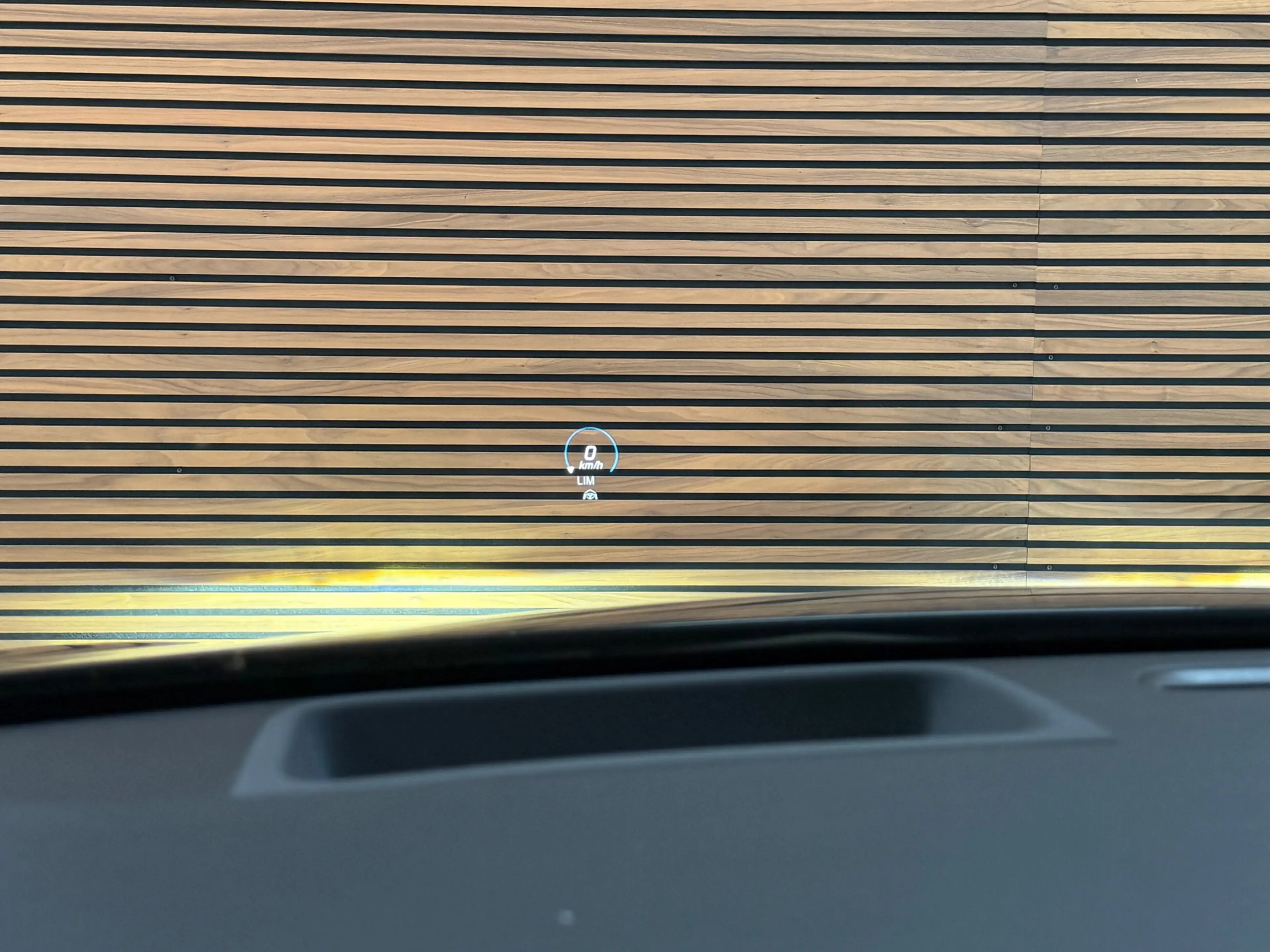 Mercedes-Benz A 250 e AMG Line | Stoelverwarming | Alcantara | Panoram — photo 8