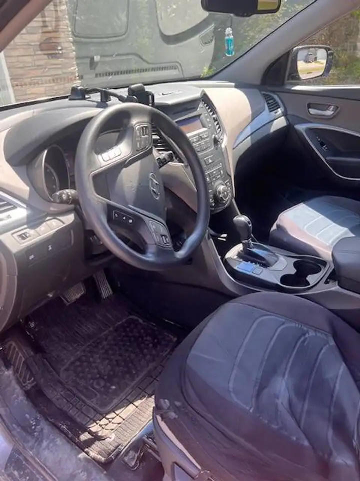 Hyundai SANTA FE снимка Hyundai SANTA FE