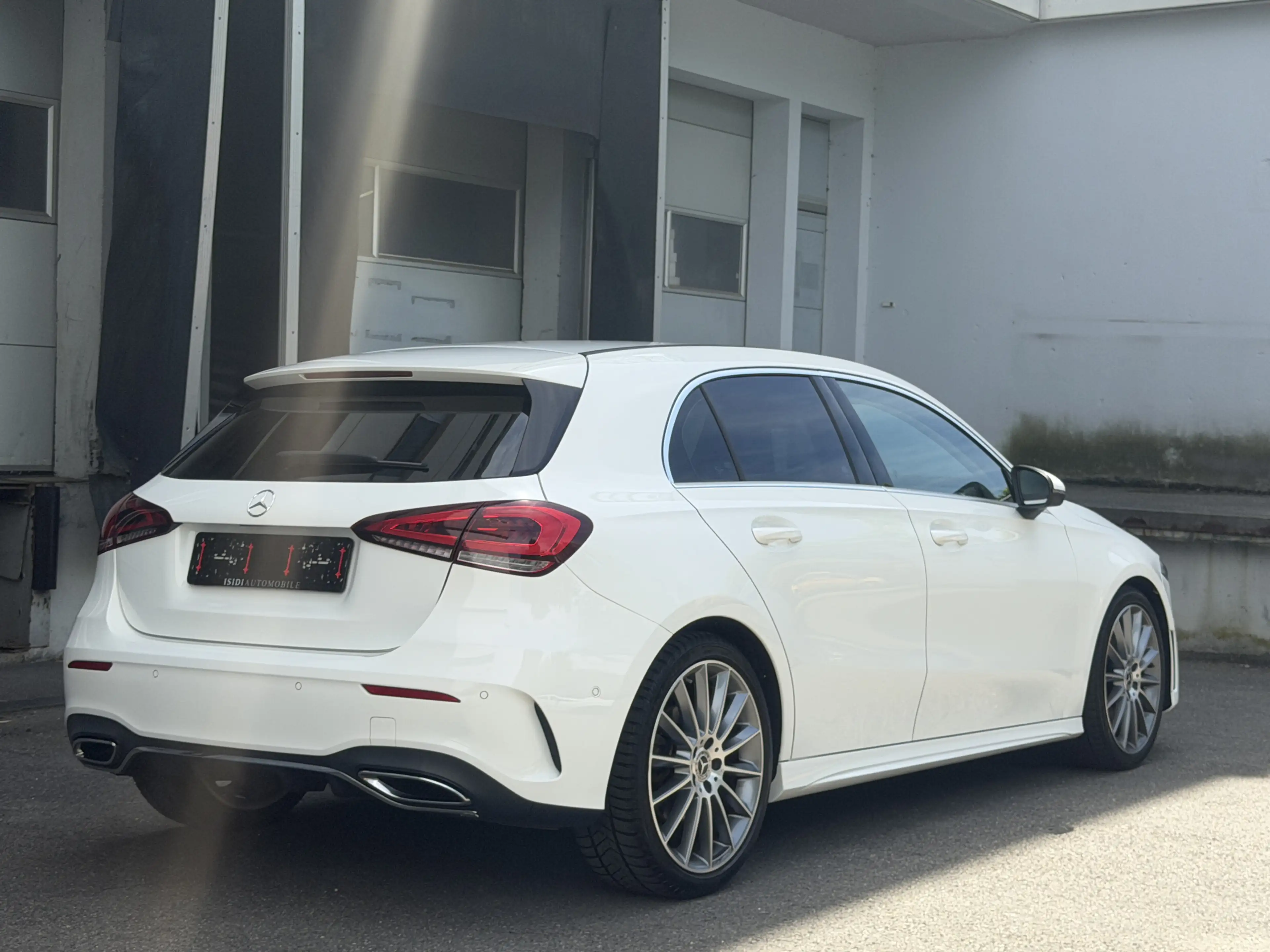 Mercedes-Benz A 250 AMG LED MBUX Ambiente Rü-Kamera 19 — photo 6