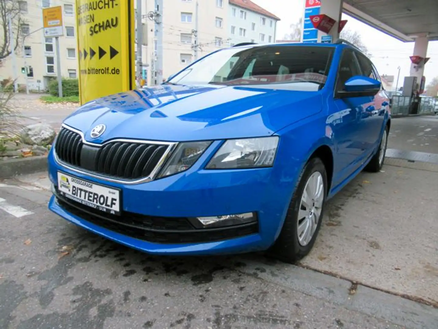 Skoda Octavia Combi 2.0TDI DSG Ambit Navi/Pano/ACC/SHZ Blau - 2