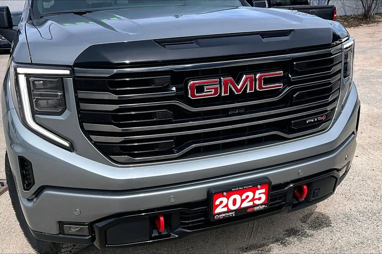 GMC Sierra 1500 снимка GMC Sierra 1500