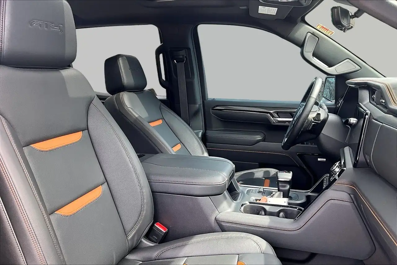 GMC Sierra 1500 снимка GMC Sierra 1500