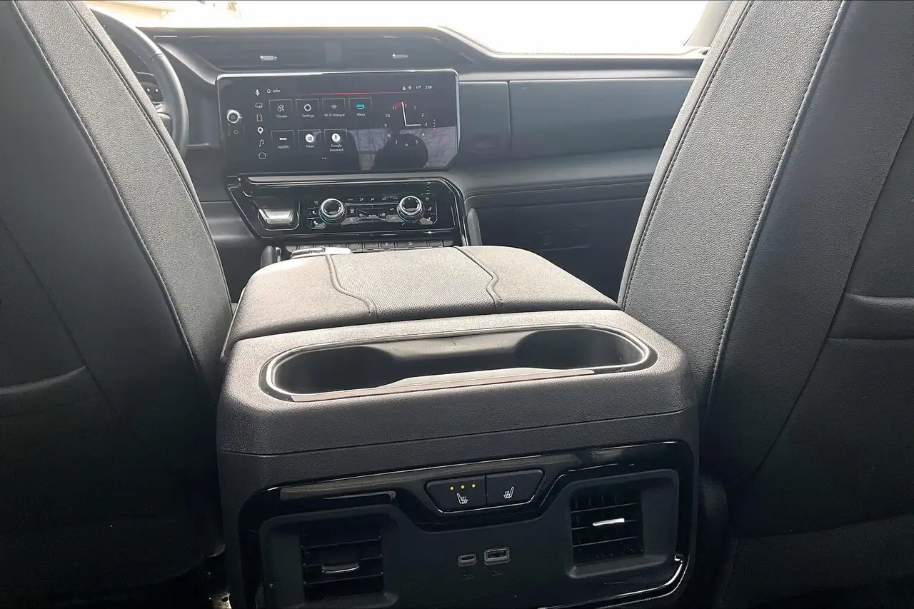 GMC Sierra 1500 снимка GMC Sierra 1500