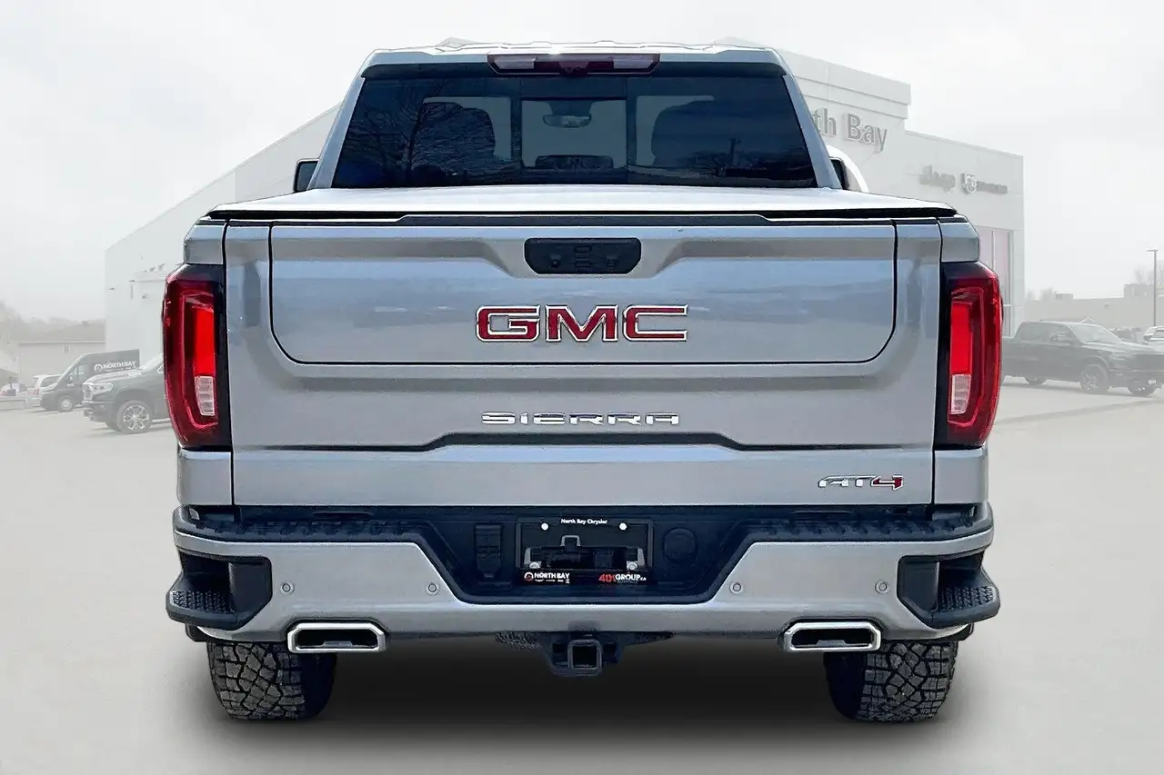 GMC Sierra 1500 снимка GMC Sierra 1500
