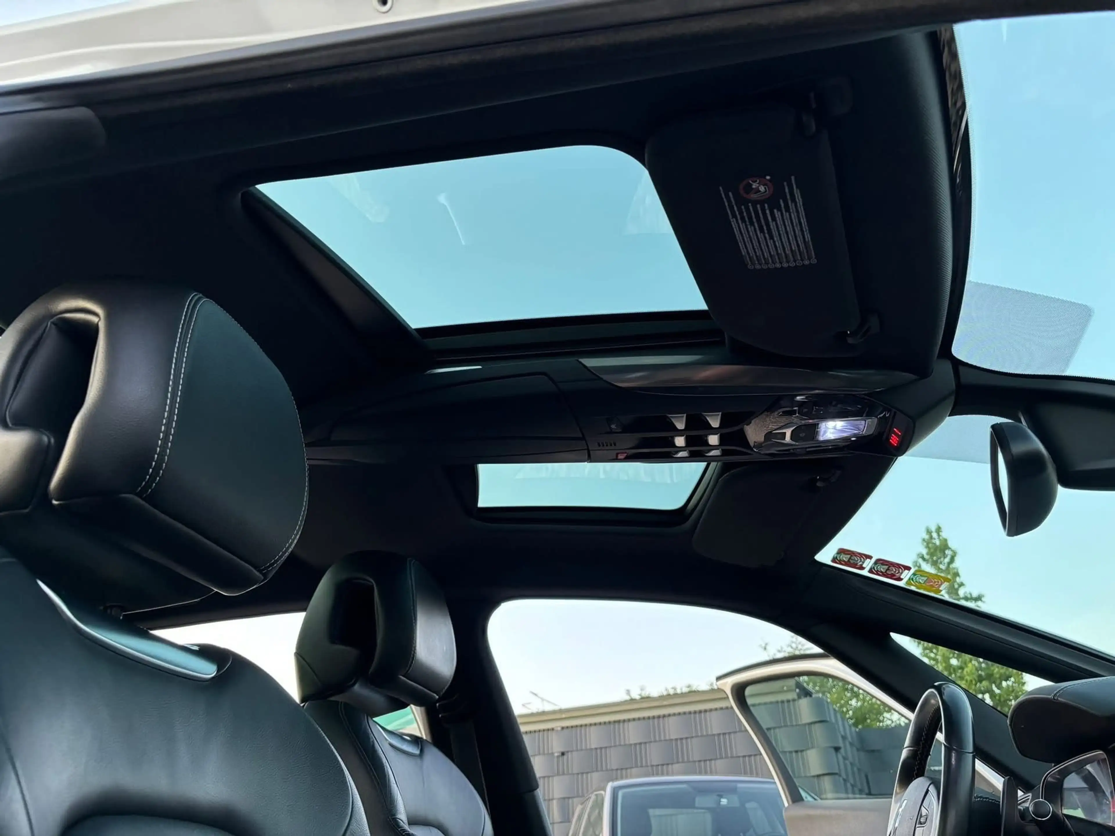 Citroen DS5 2.0 HDi Sport Chic **12 mois de garantie** — photo 15
