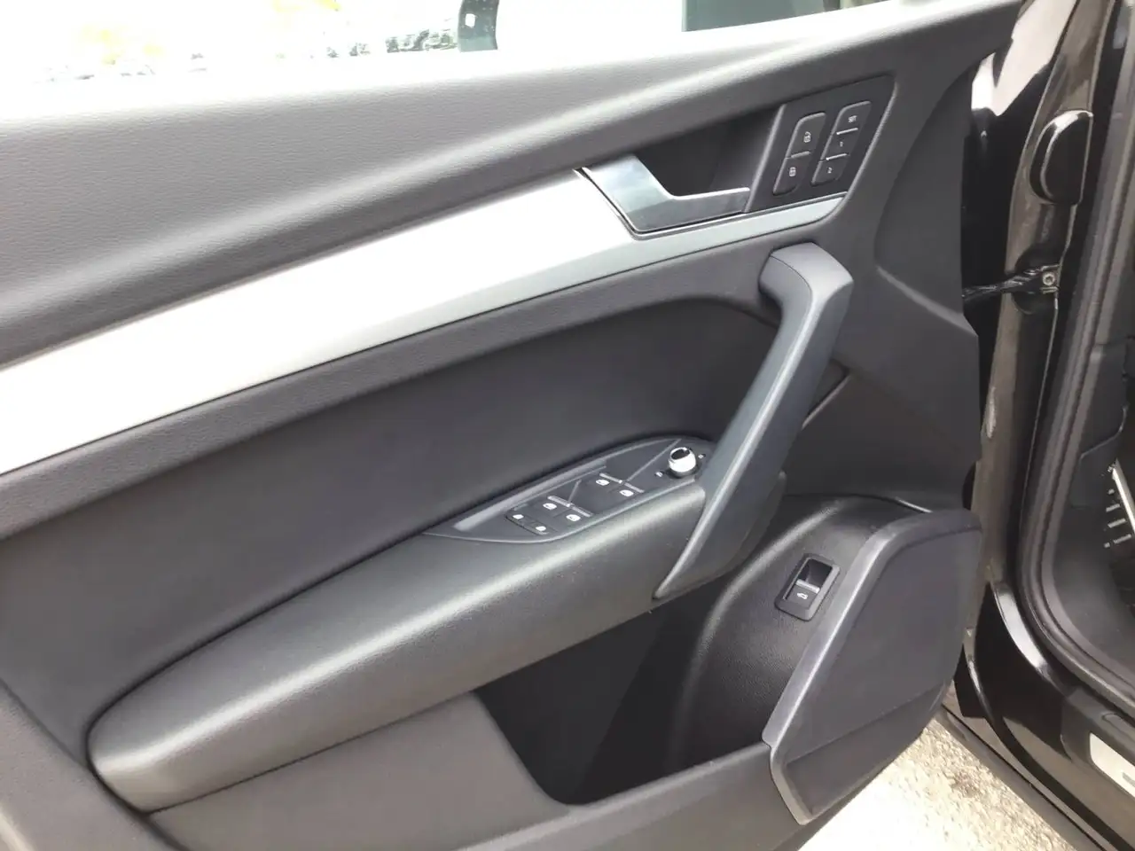 Audi Q5 снимка Audi Q5