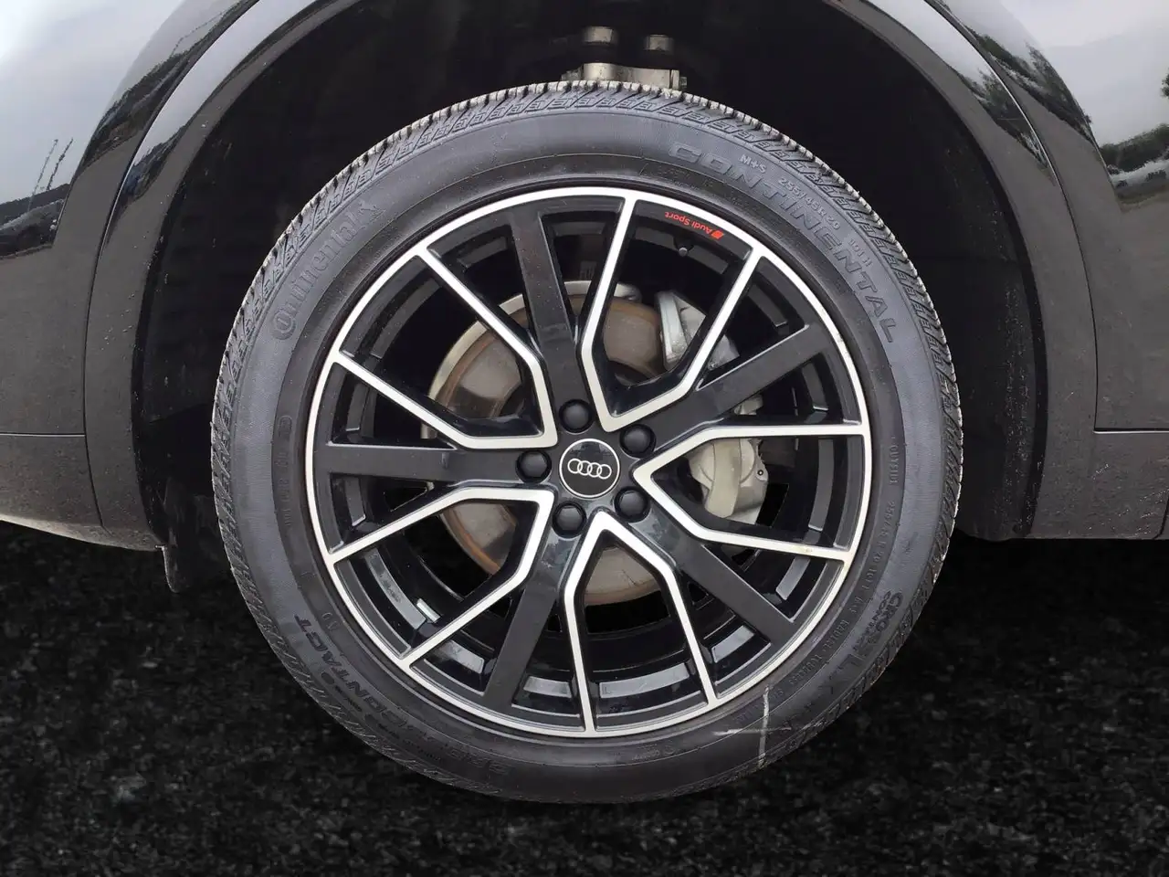 Audi Q5 снимка Audi Q5