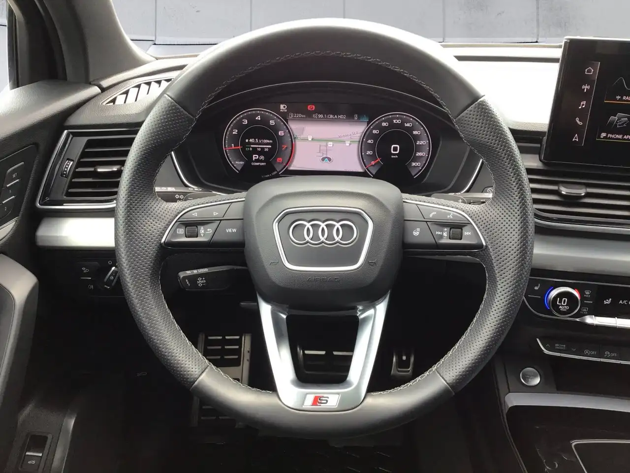 Audi Q5 снимка Audi Q5