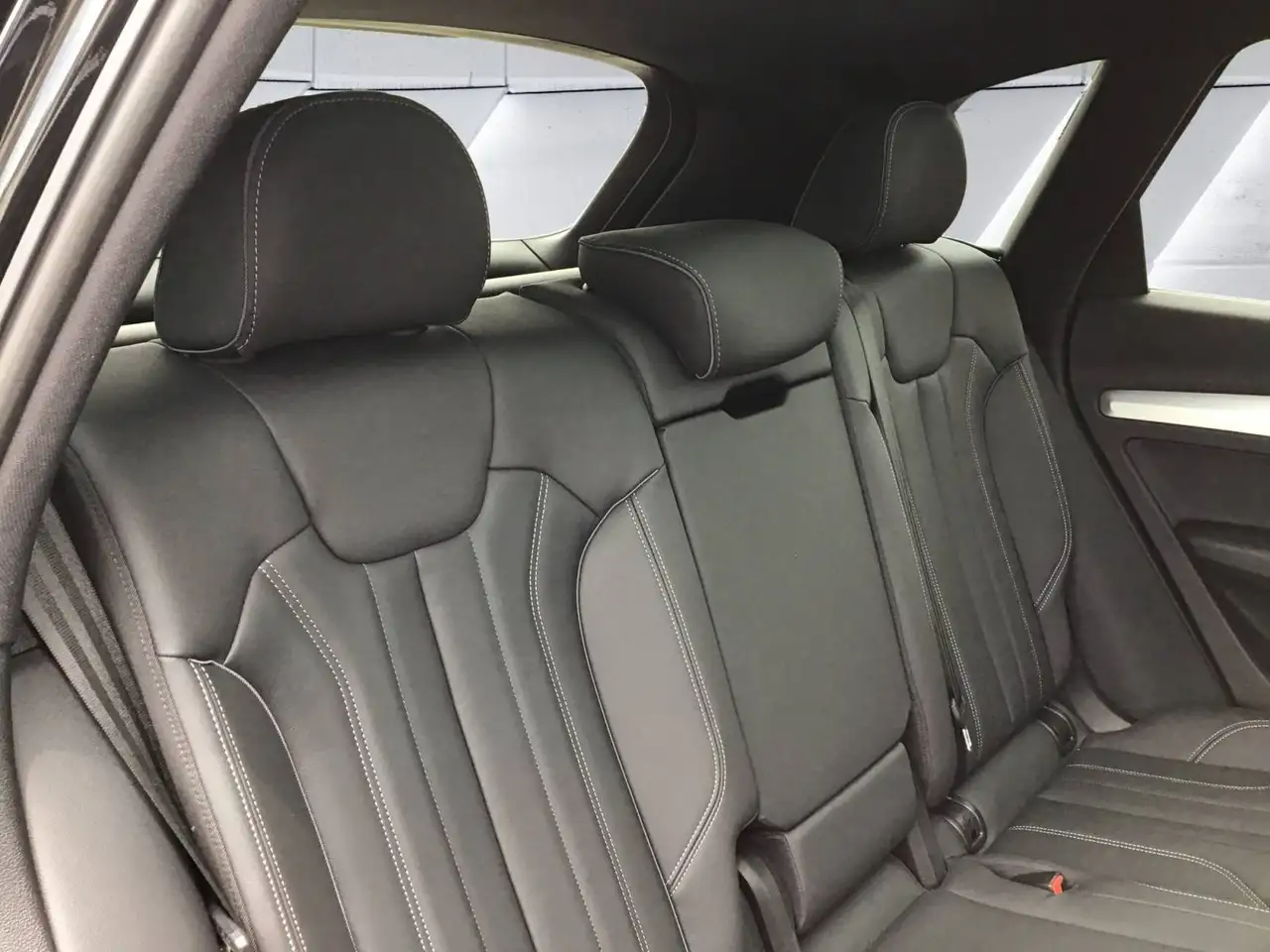 Audi Q5 снимка Audi Q5