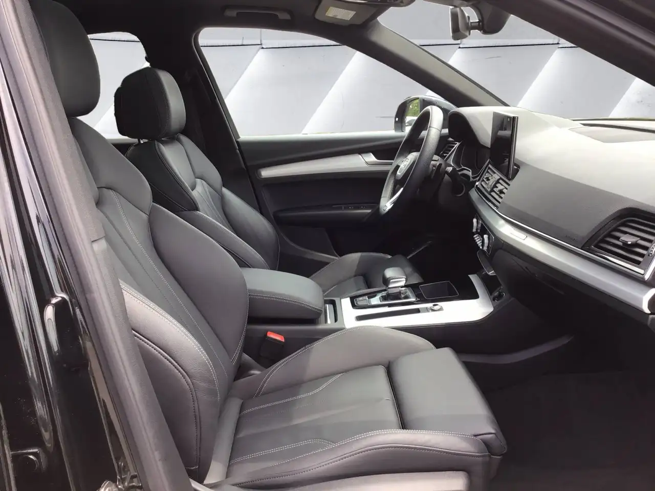 Audi Q5 снимка Audi Q5